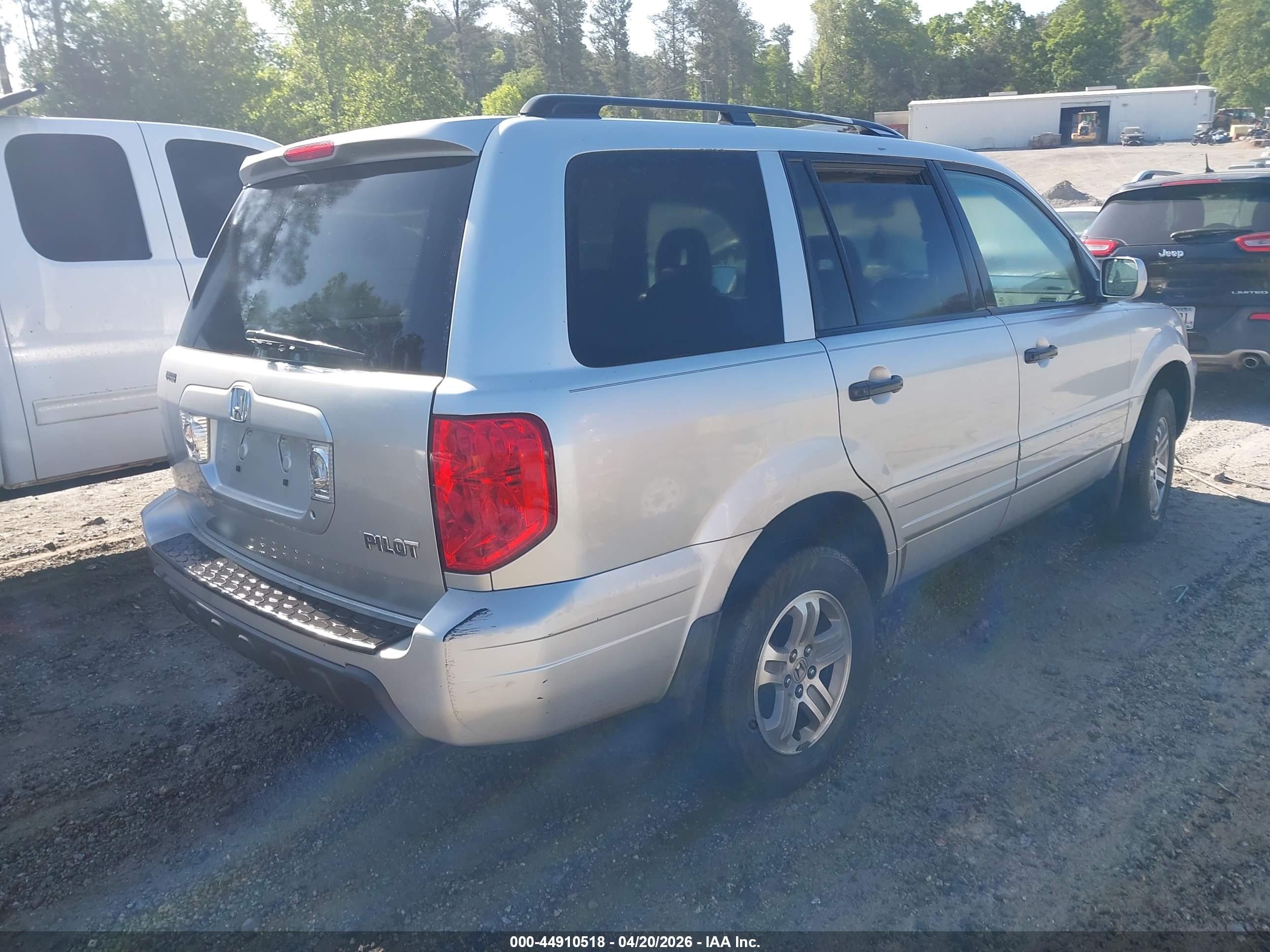 HONDA PILOT image 4