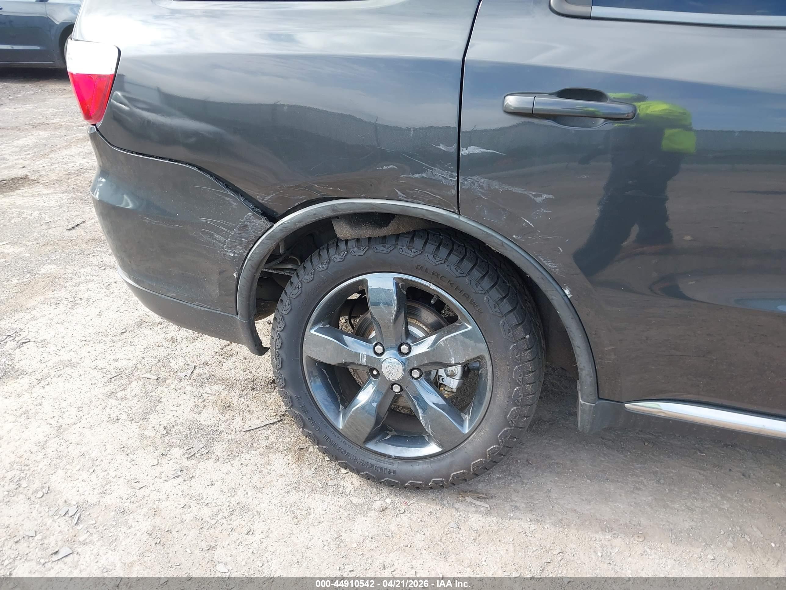 DODGE DURANGO image 6