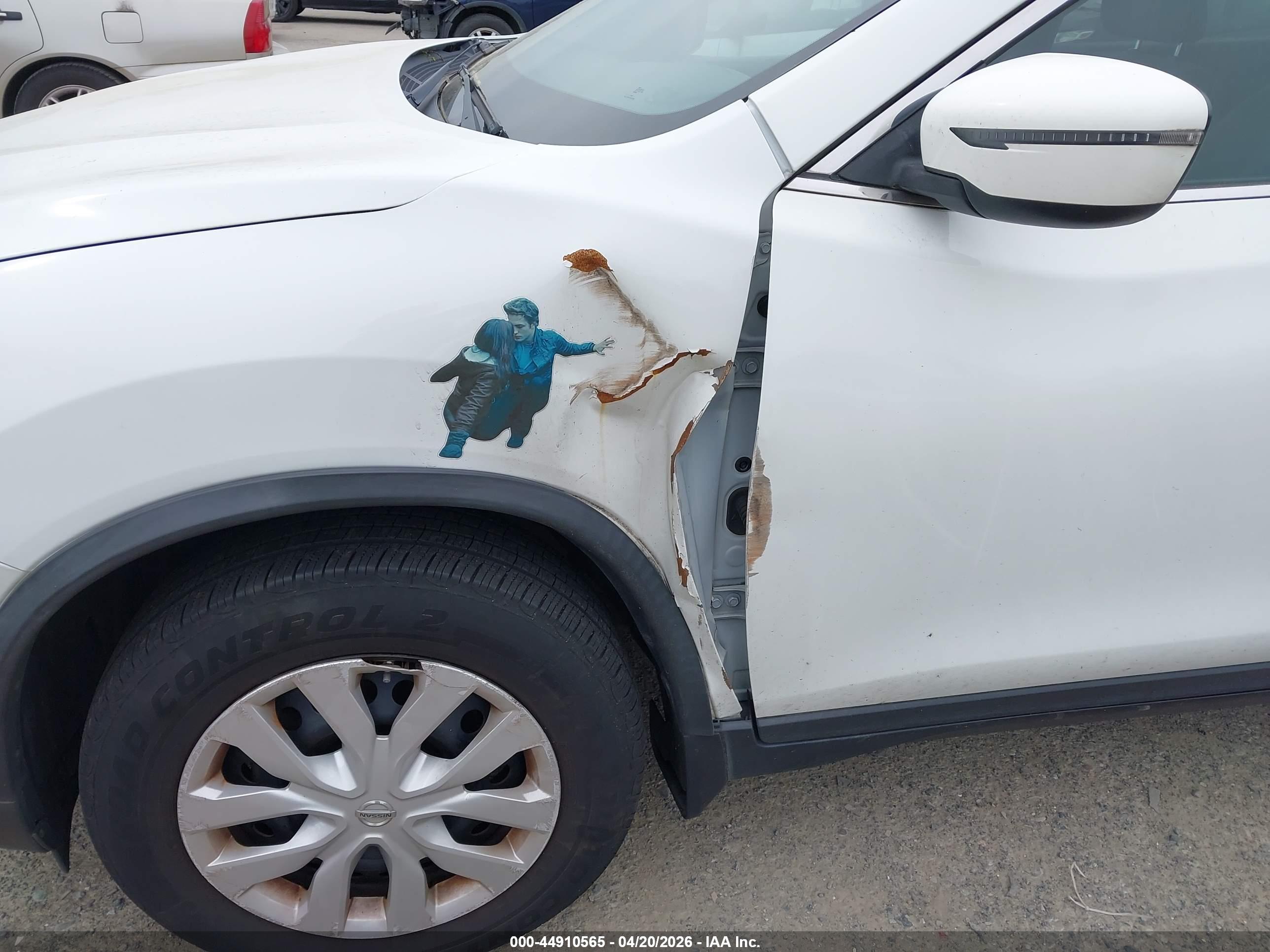 NISSAN ROGUE image 6