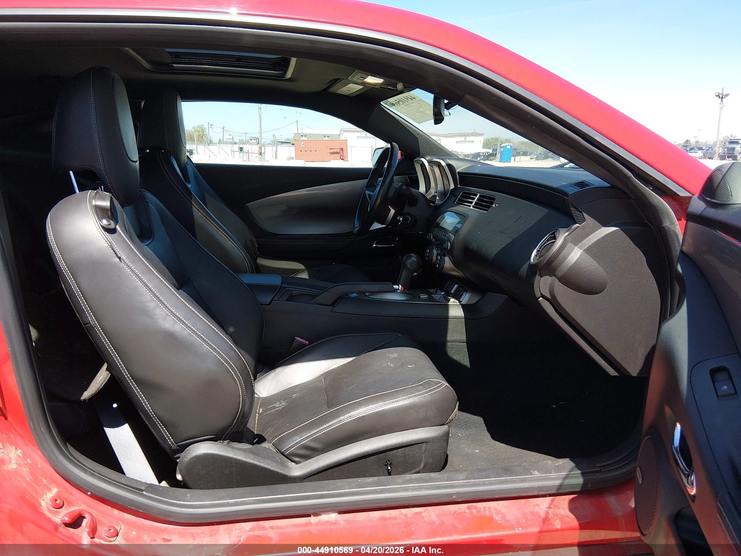 CHEVROLET CAMARO image 5
