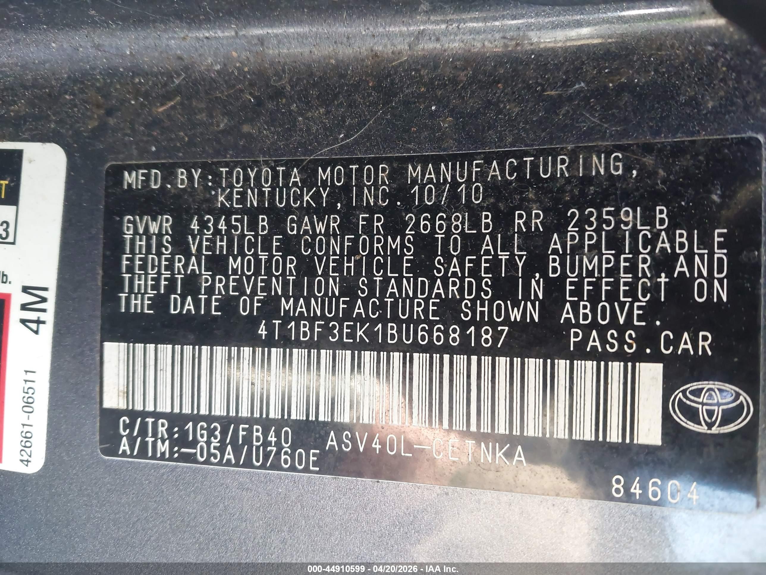 TOYOTA CAMRY image 9
