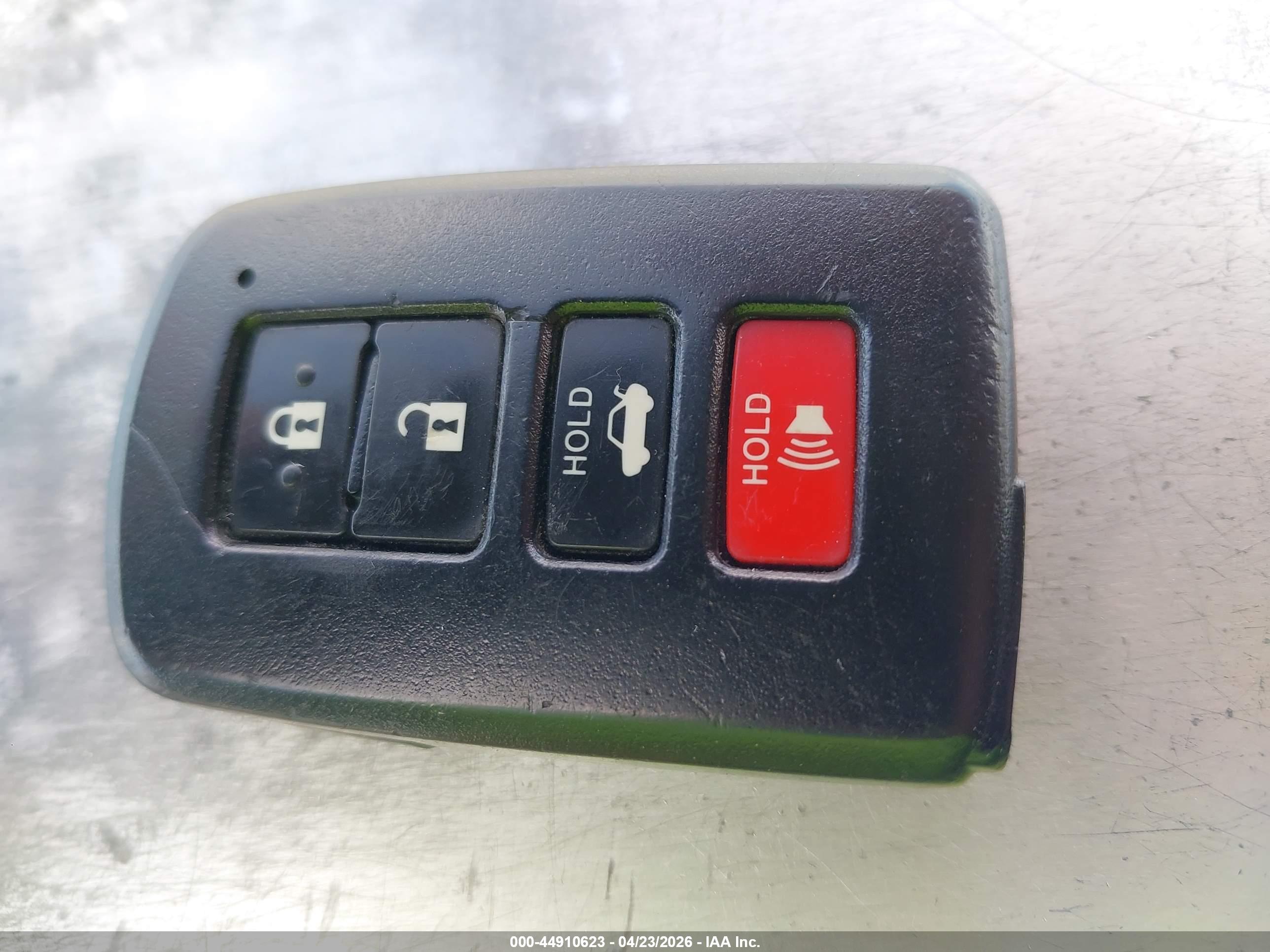 TOYOTA COROLLA image 11