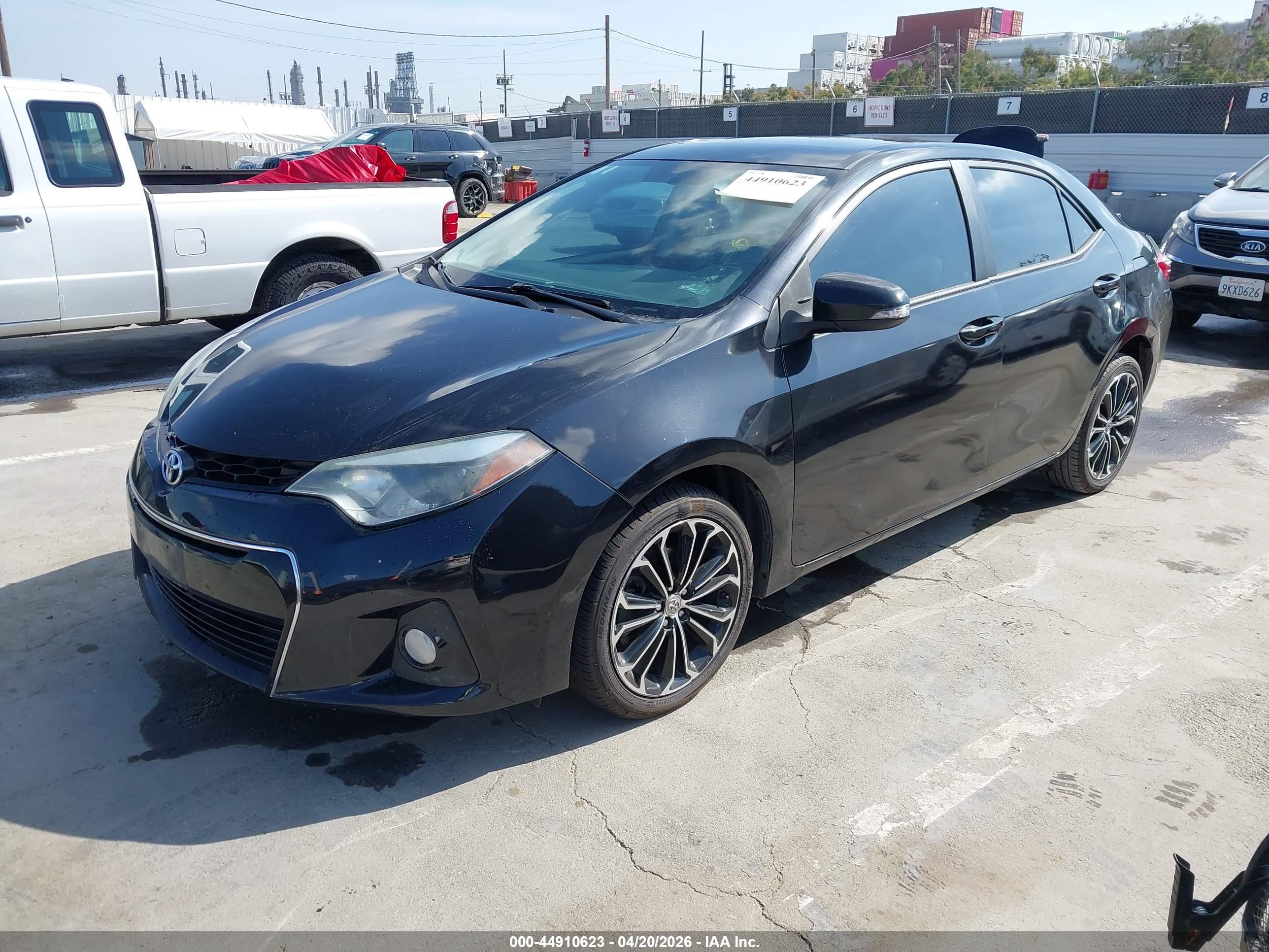 TOYOTA COROLLA image 2