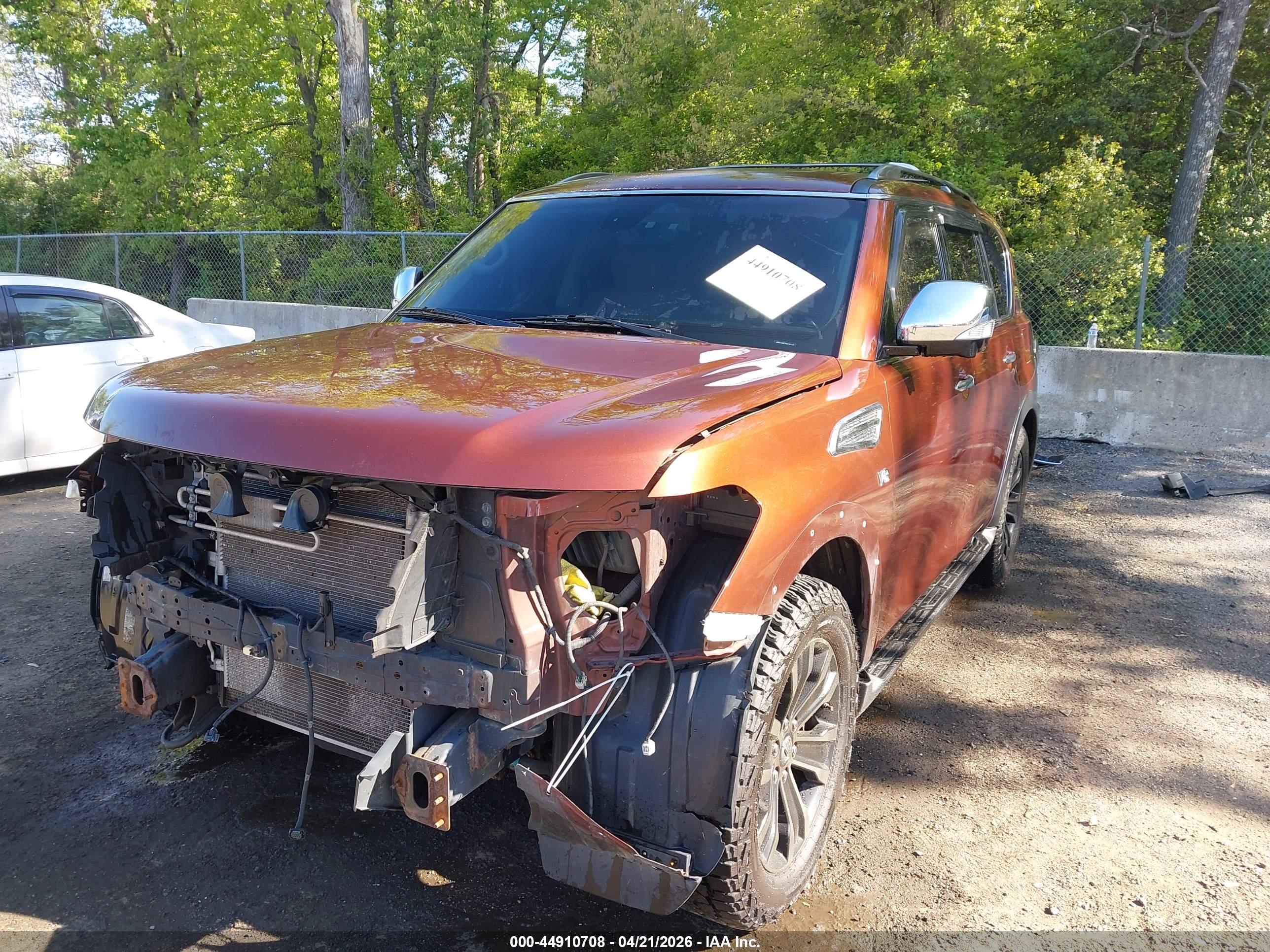 NISSAN ARMADA image 2