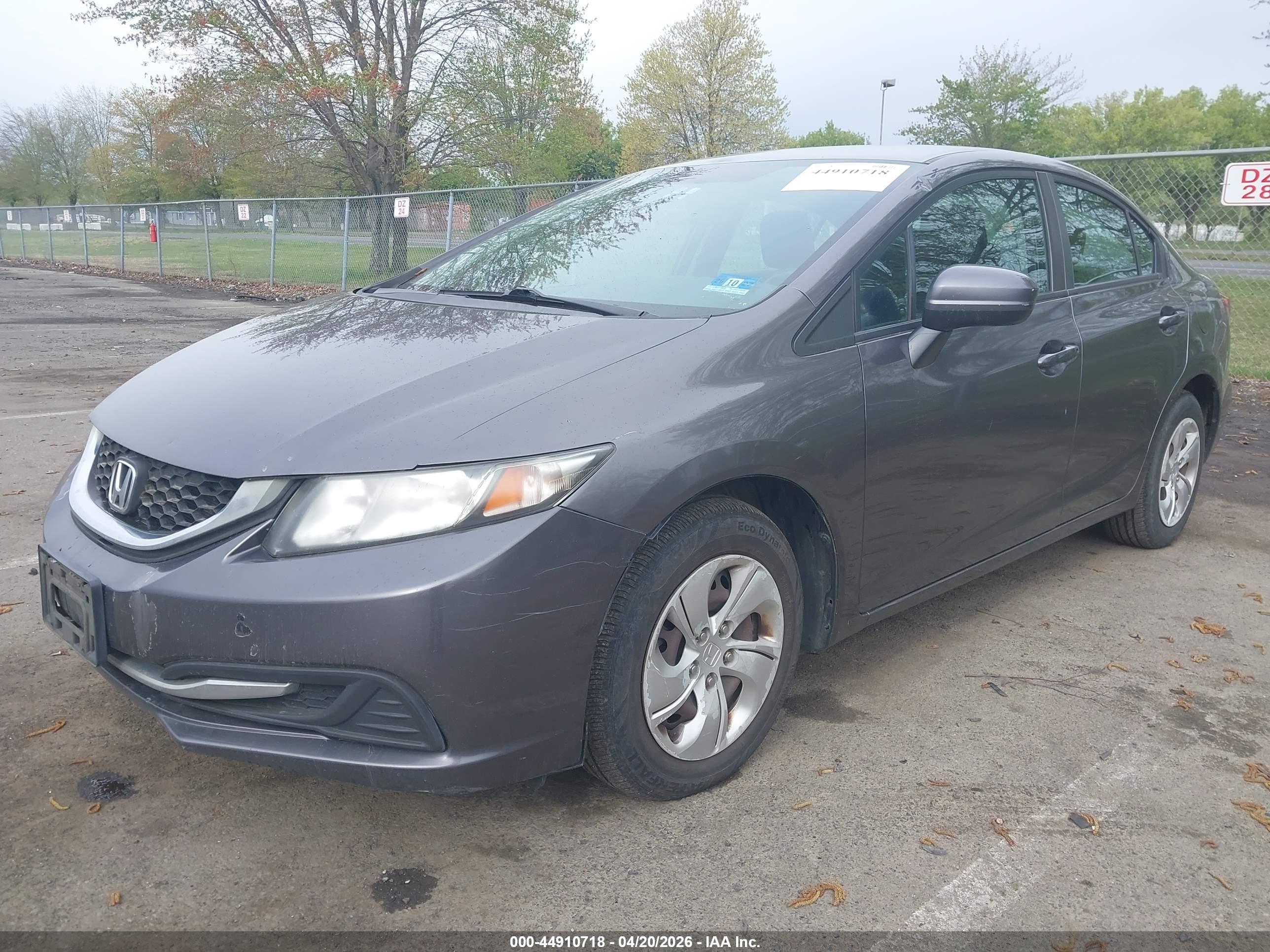 HONDA CIVIC image 2
