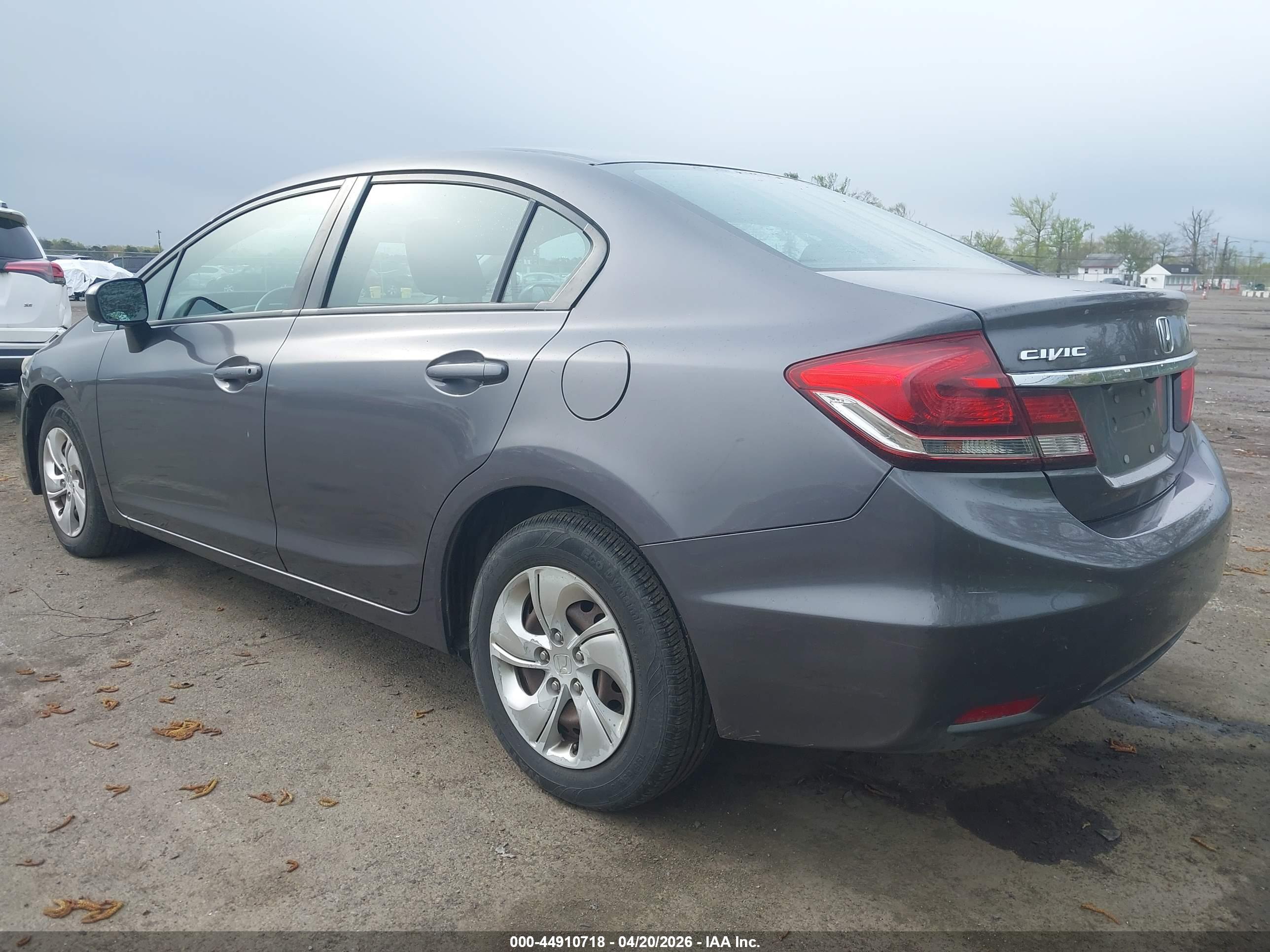 HONDA CIVIC image 3