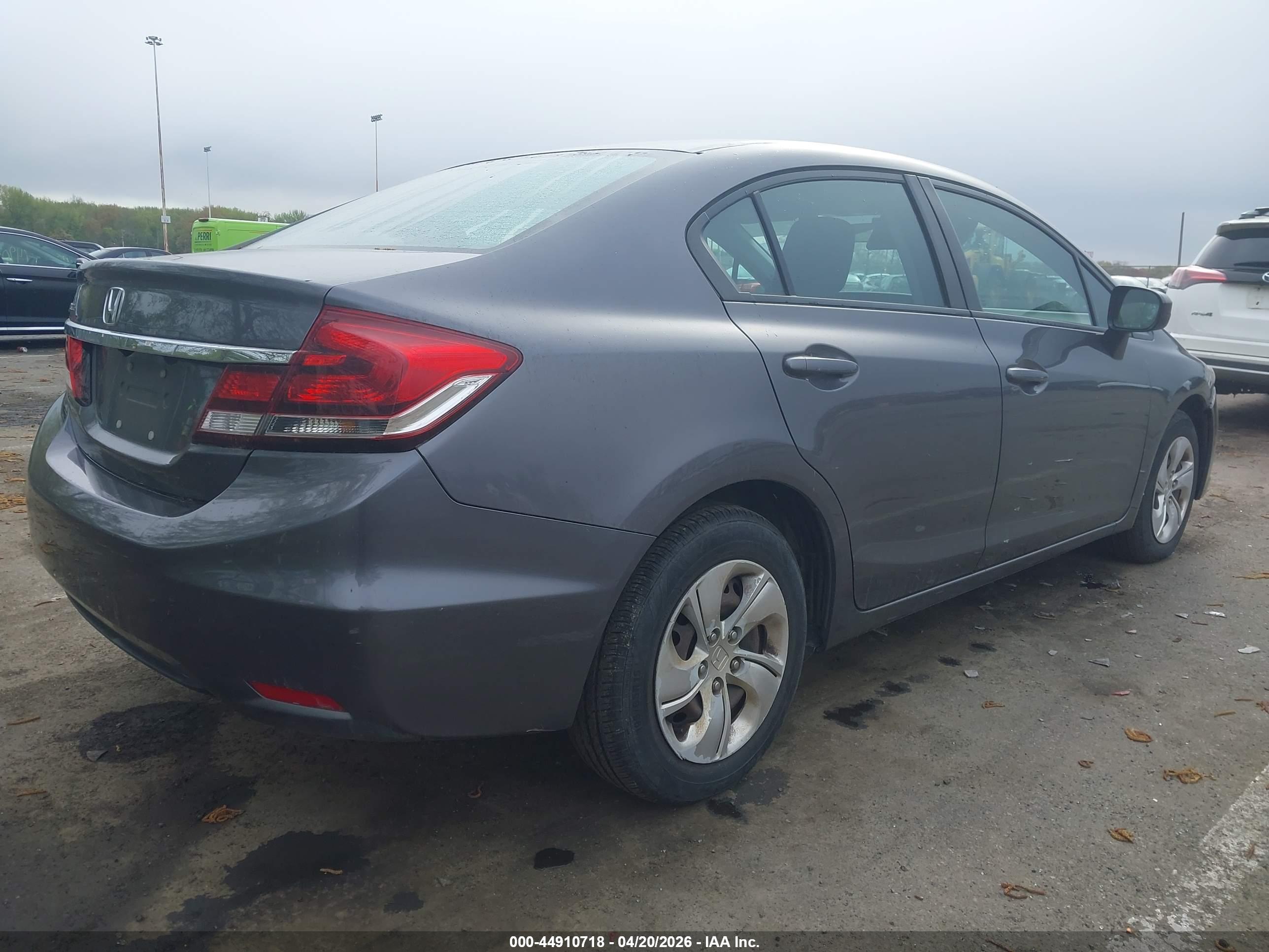 HONDA CIVIC image 4