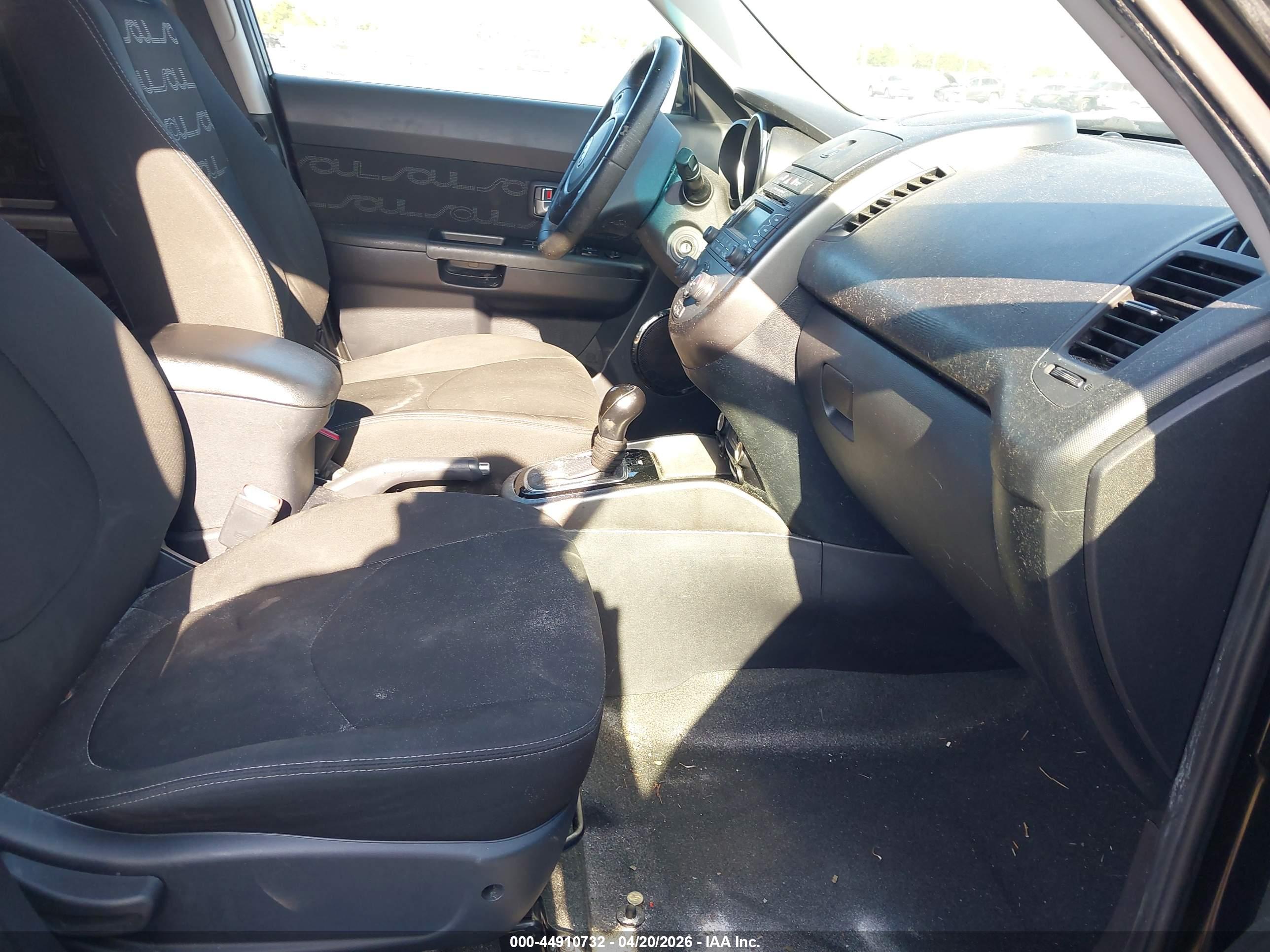 KIA SOUL image 5