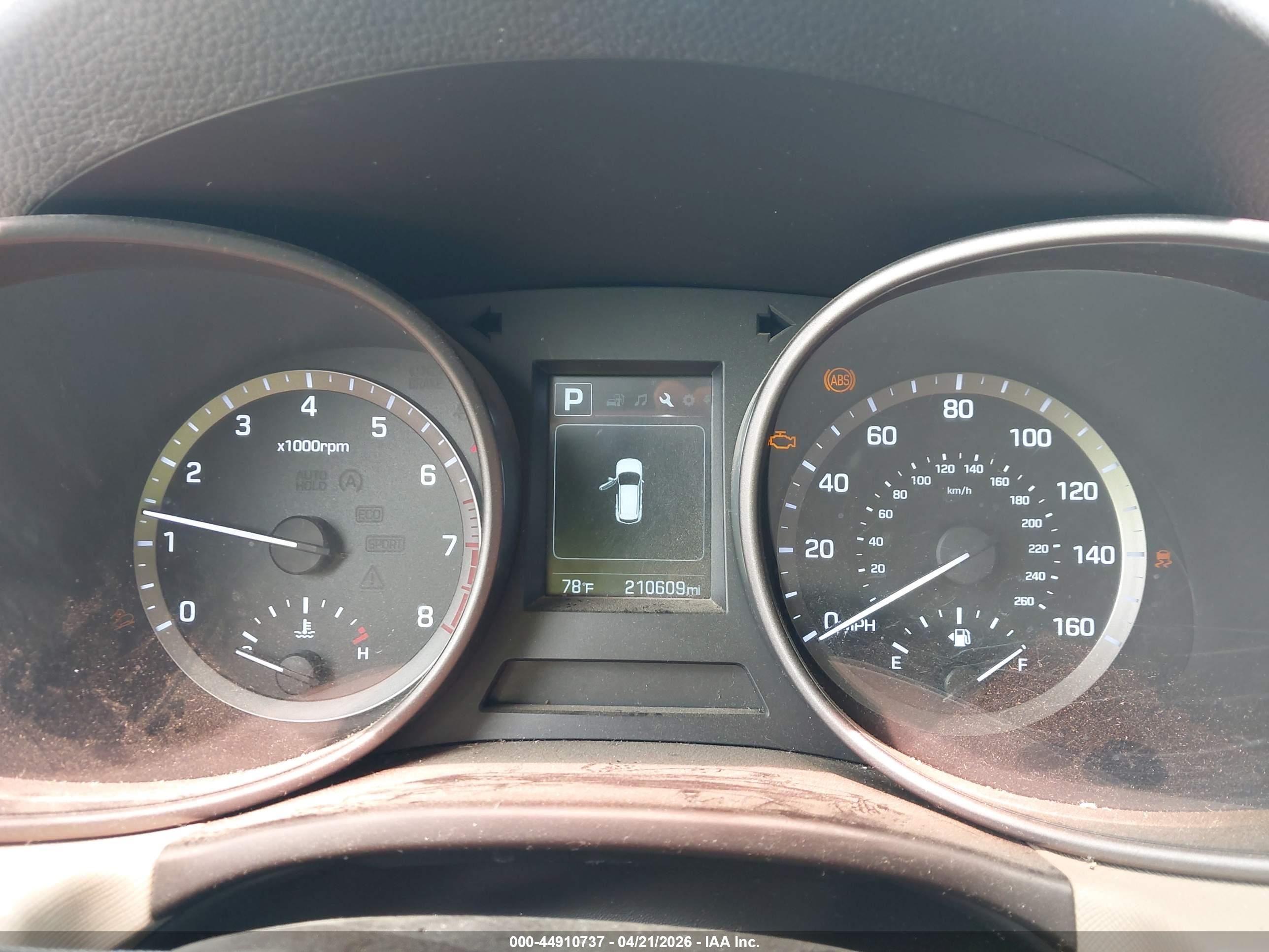 HYUNDAI SANTA image 7