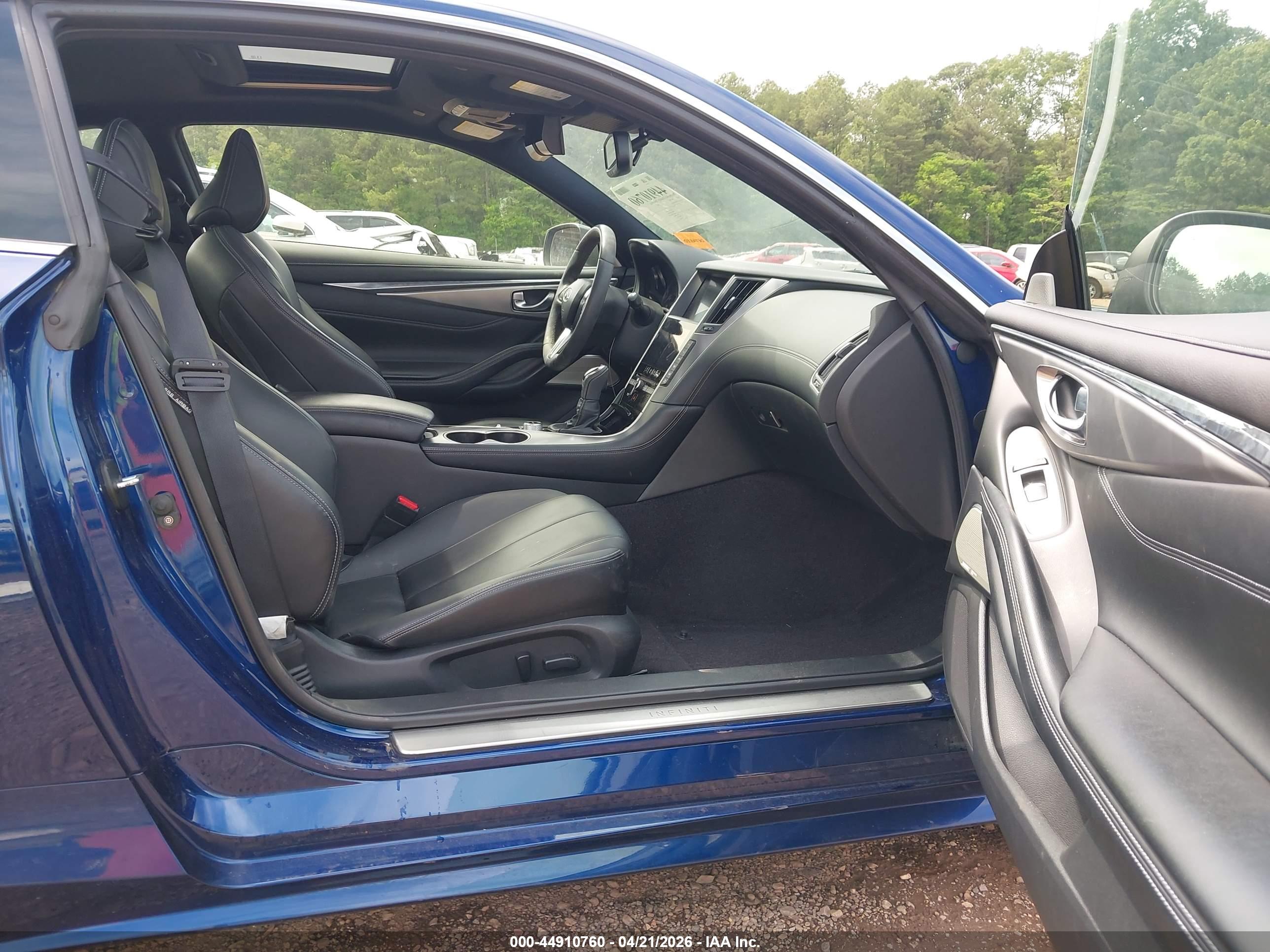 INFINITI Q60 image 5