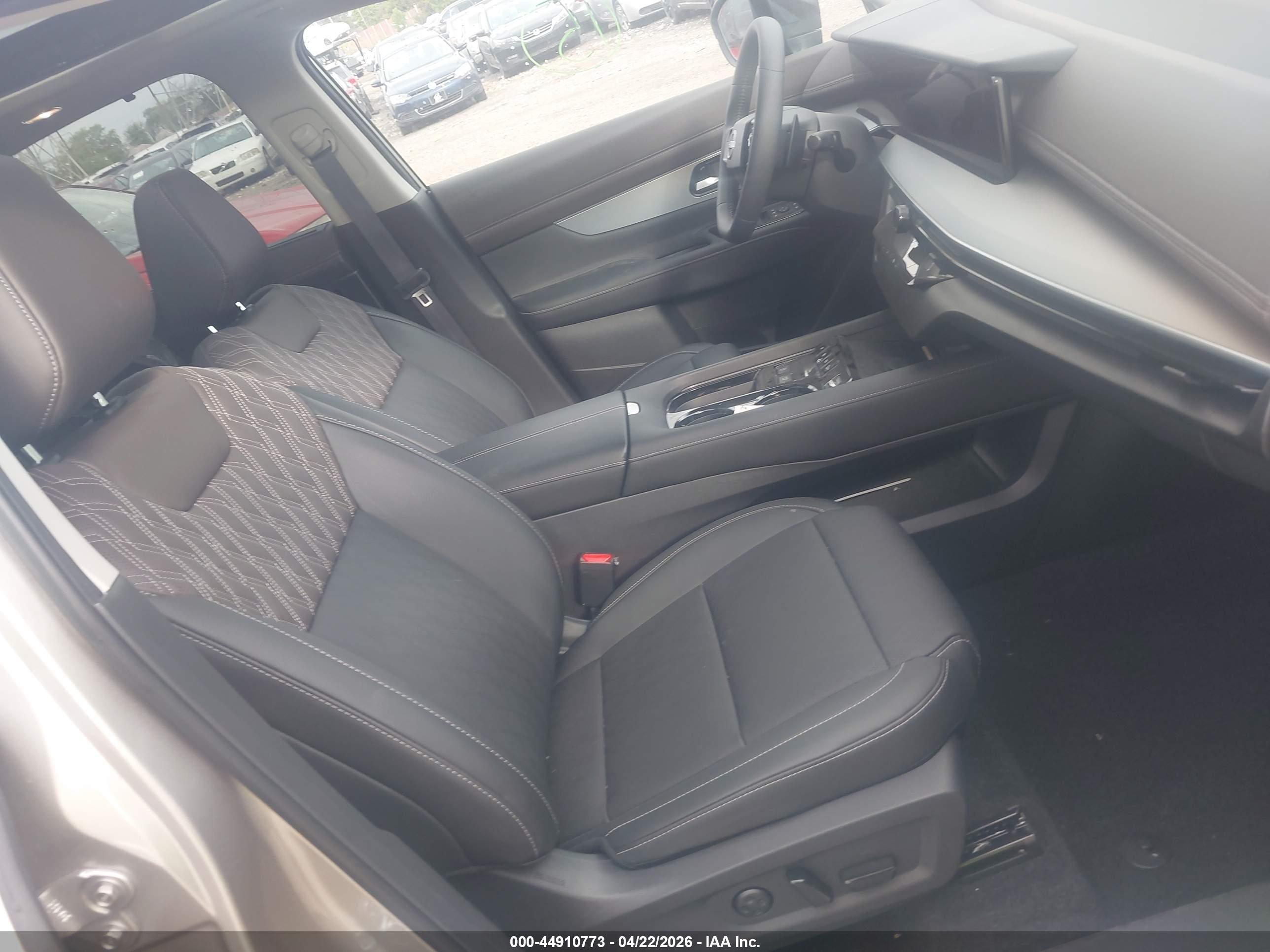 NISSAN MURANO image 5