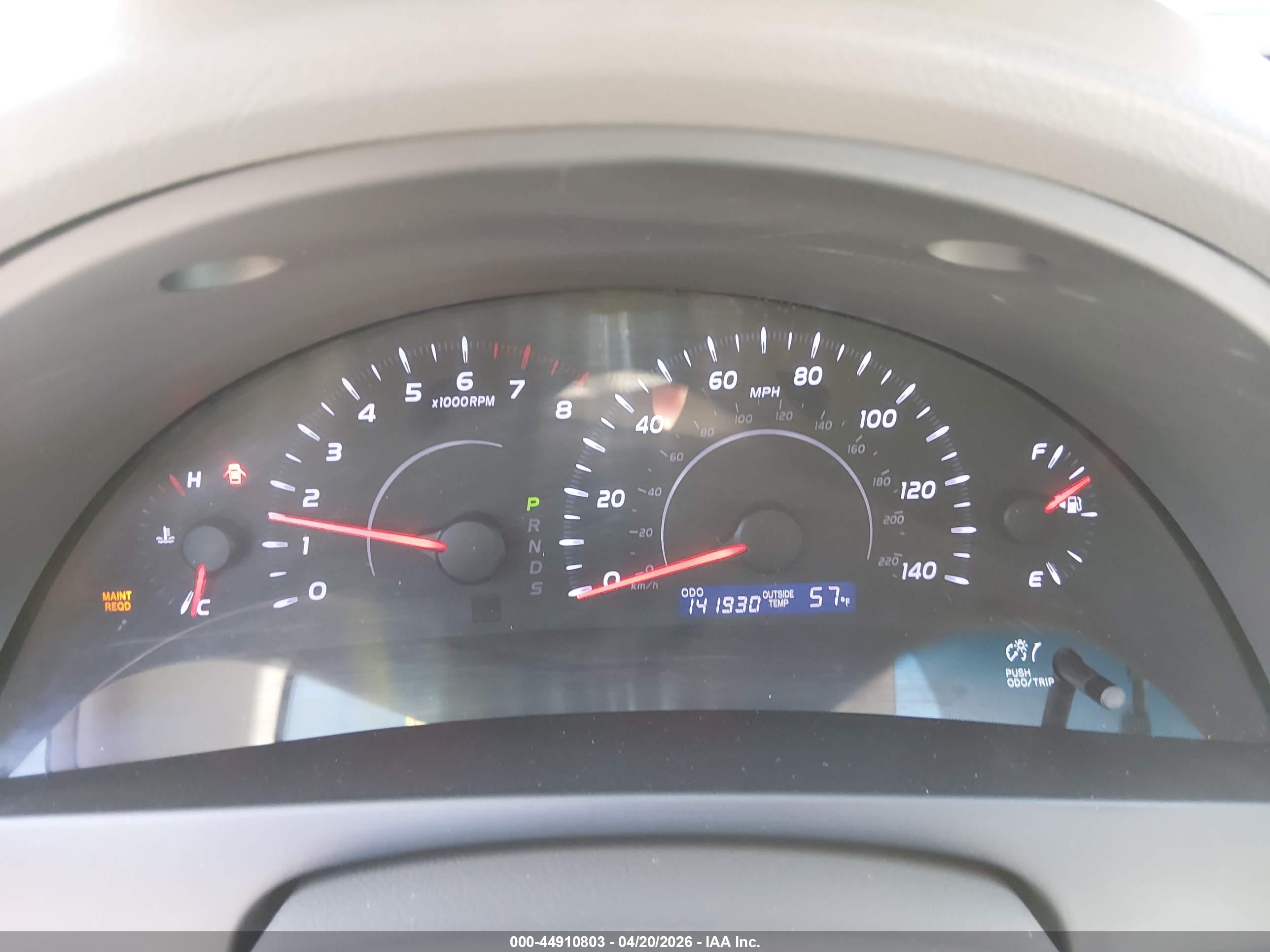 TOYOTA CAMRY image 7