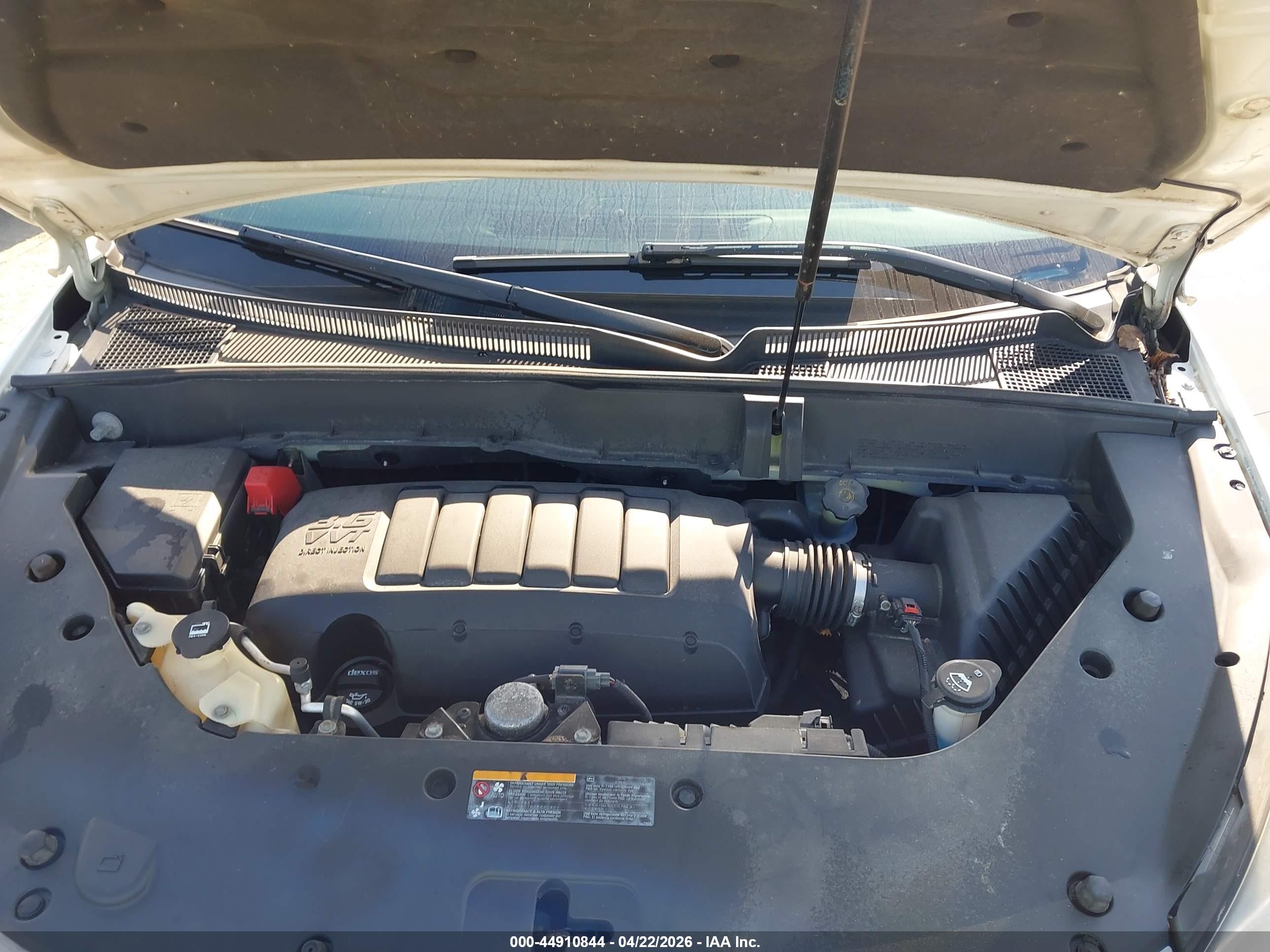 CHEVROLET TRAVERSE image 10