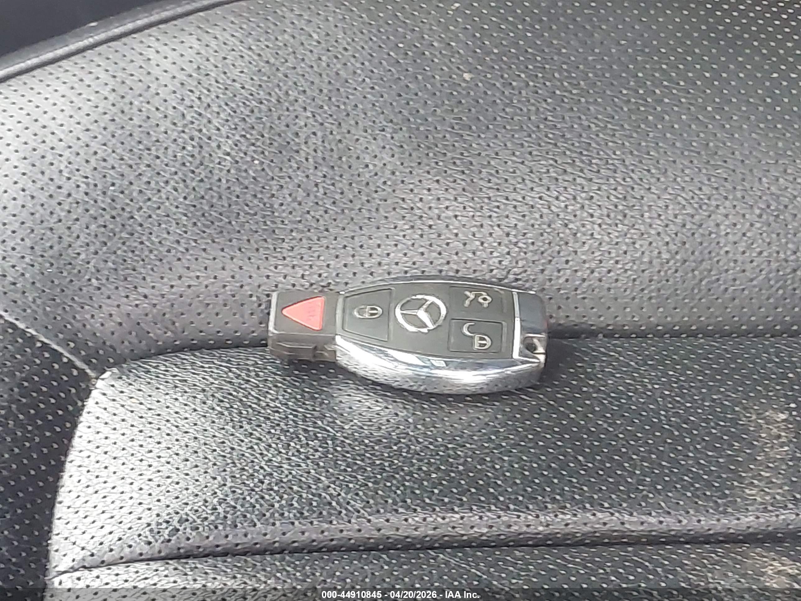 MERCEDES-BENZ CLS image 11