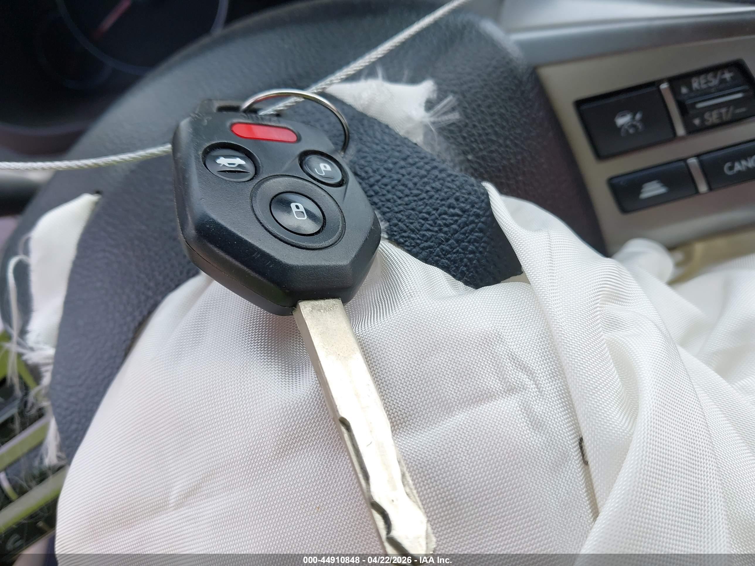 SUBARU LEGACY image 11