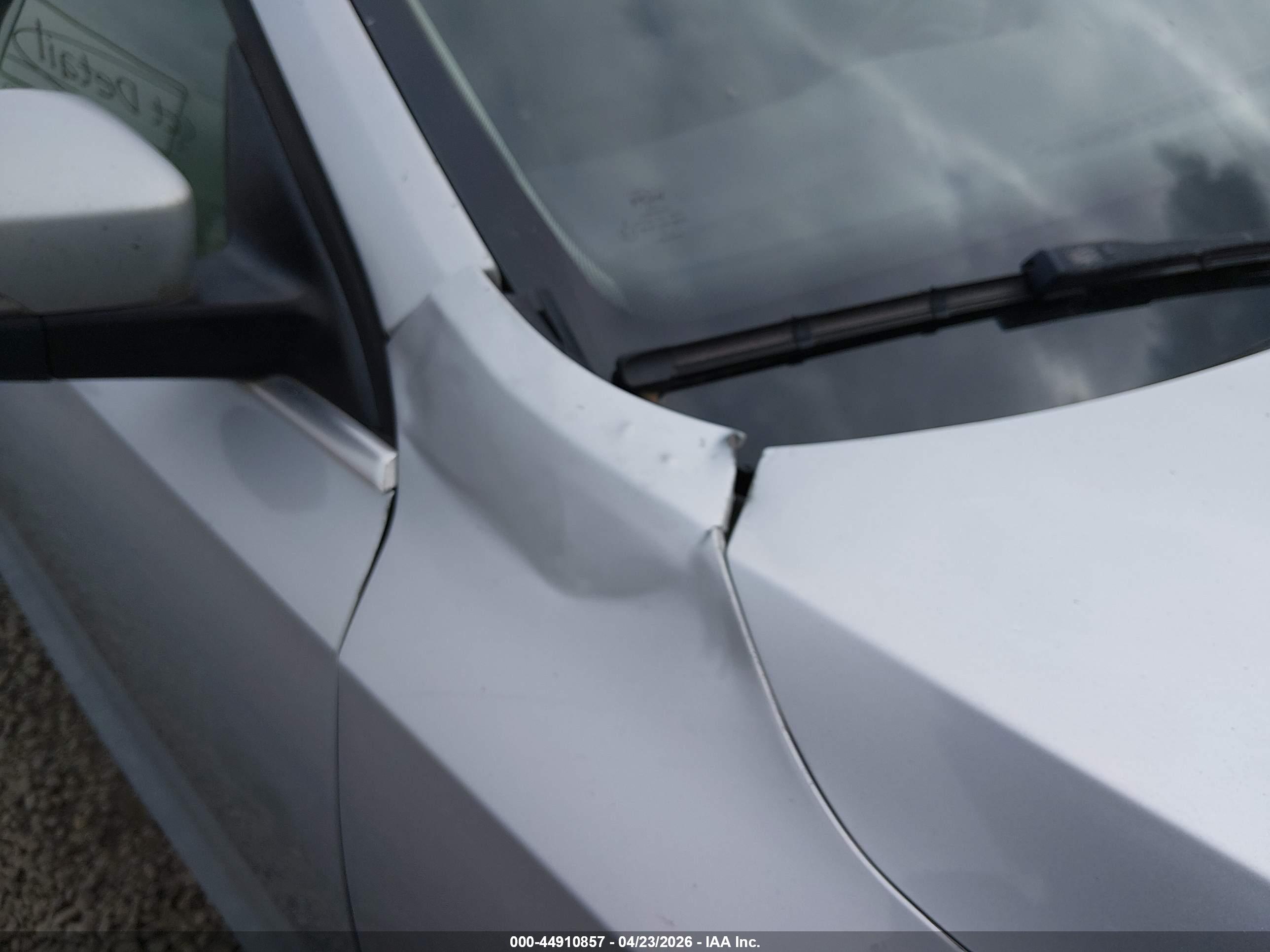 VOLKSWAGEN JETTA image 6