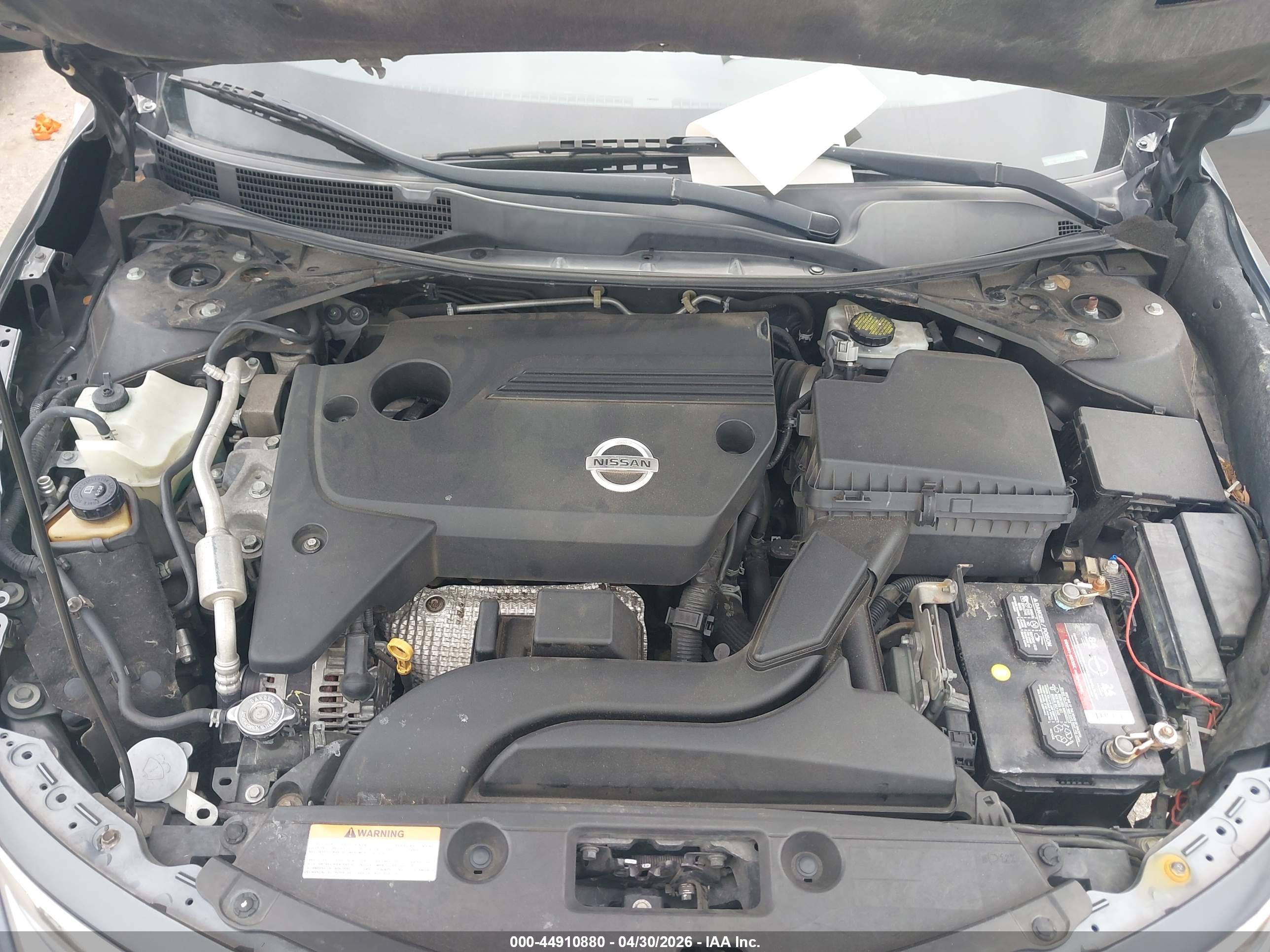 NISSAN ALTIMA image 10