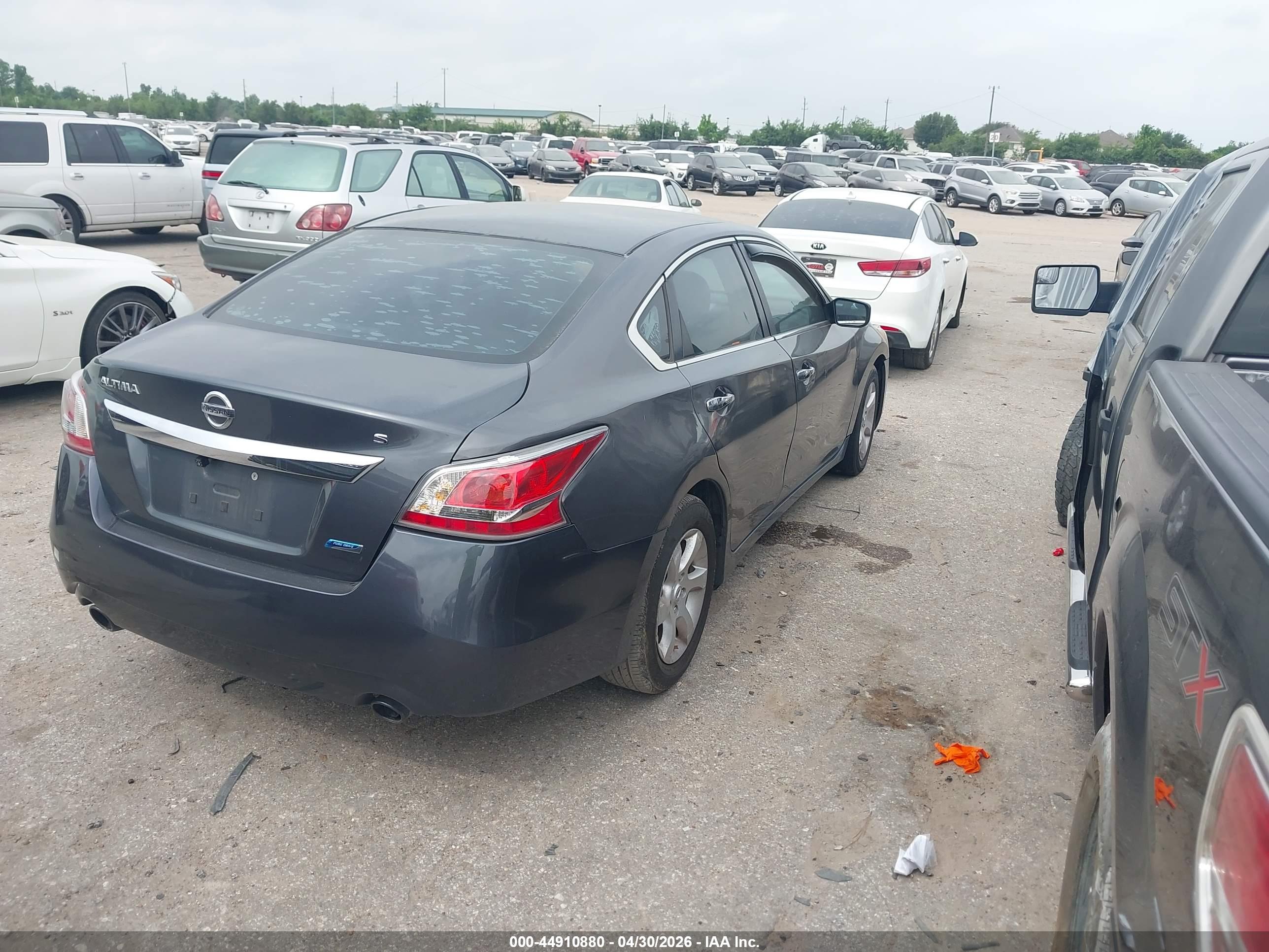 NISSAN ALTIMA image 4