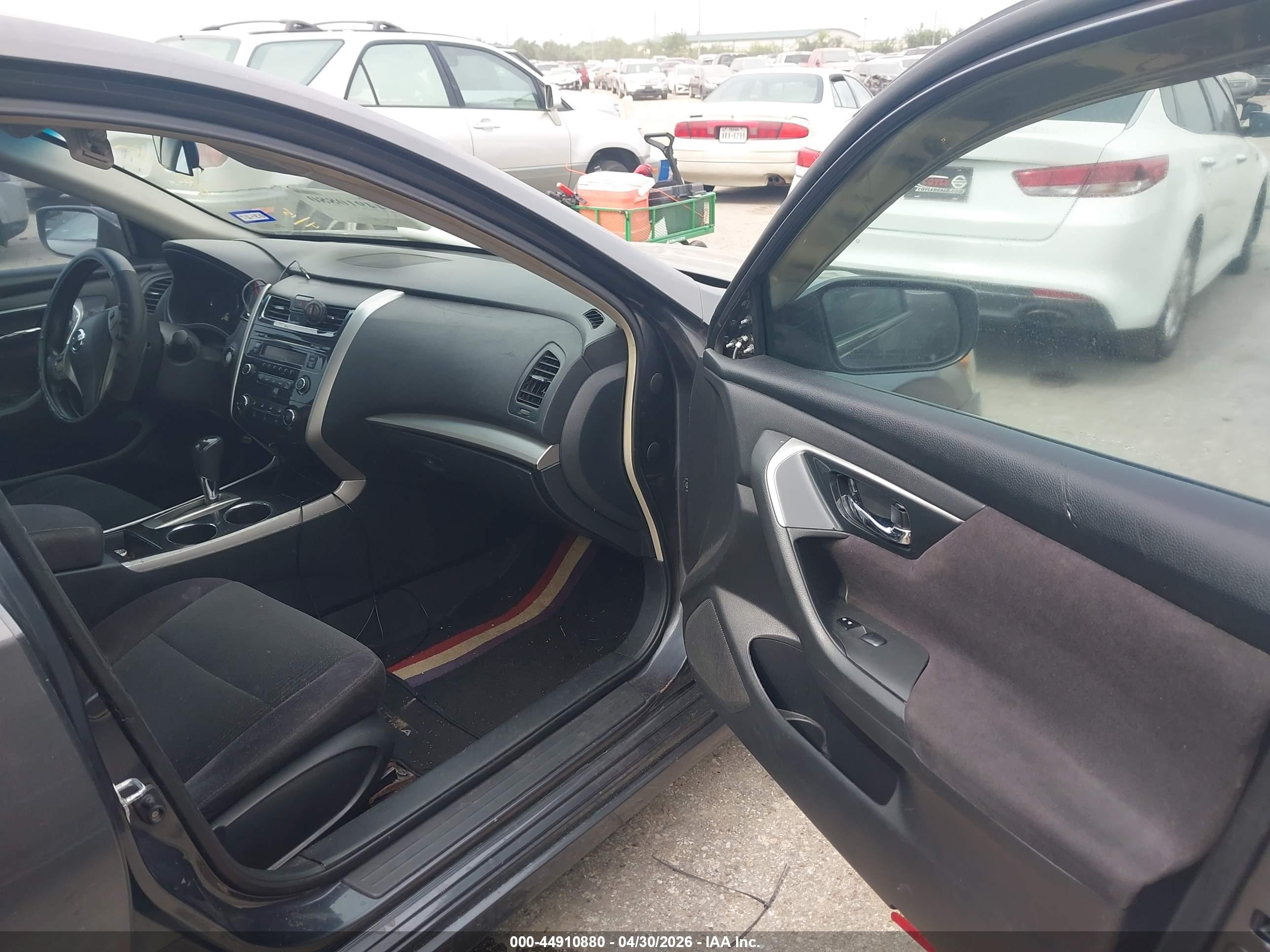 NISSAN ALTIMA image 5