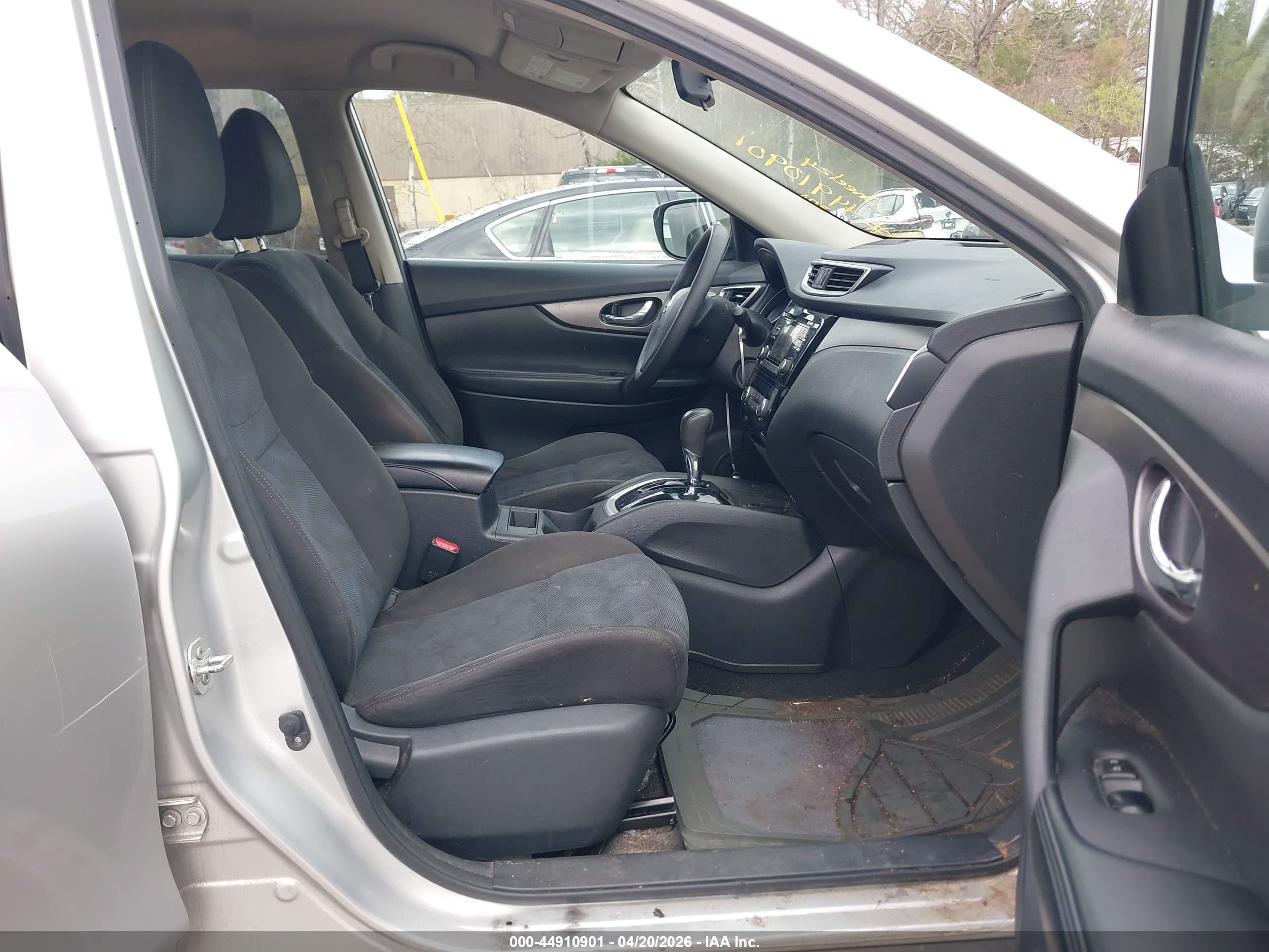 NISSAN ROGUE image 5