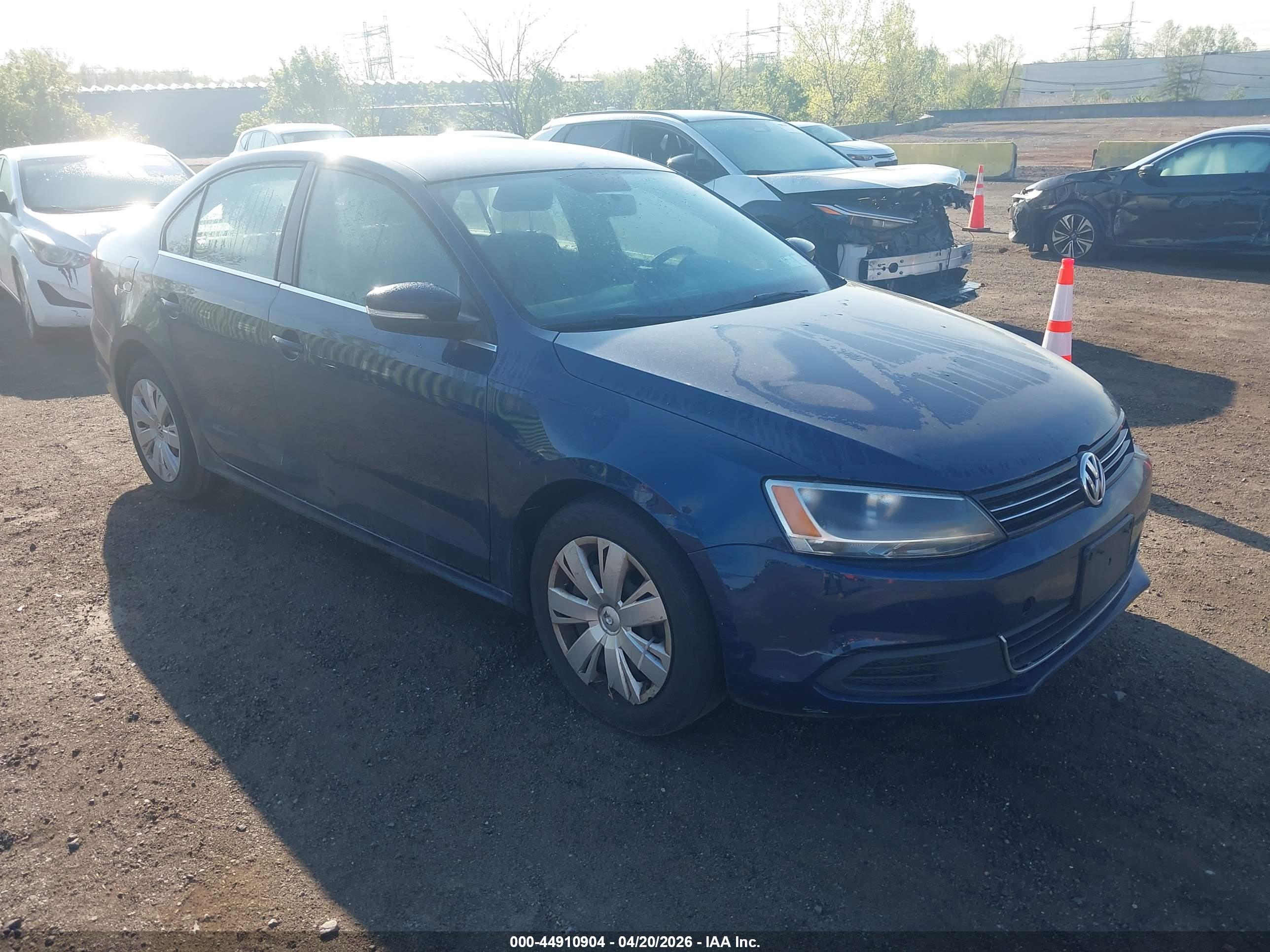 VOLKSWAGEN JETTA image 6