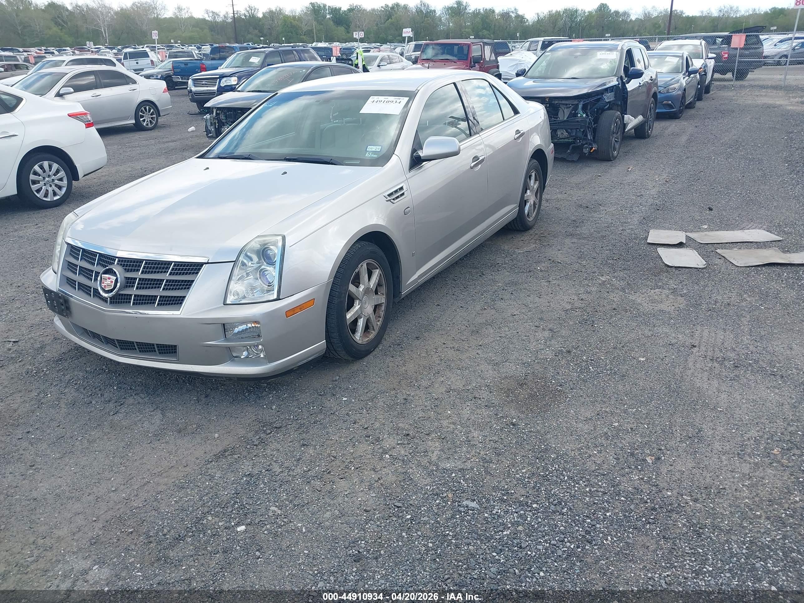 CADILLAC STS image 2
