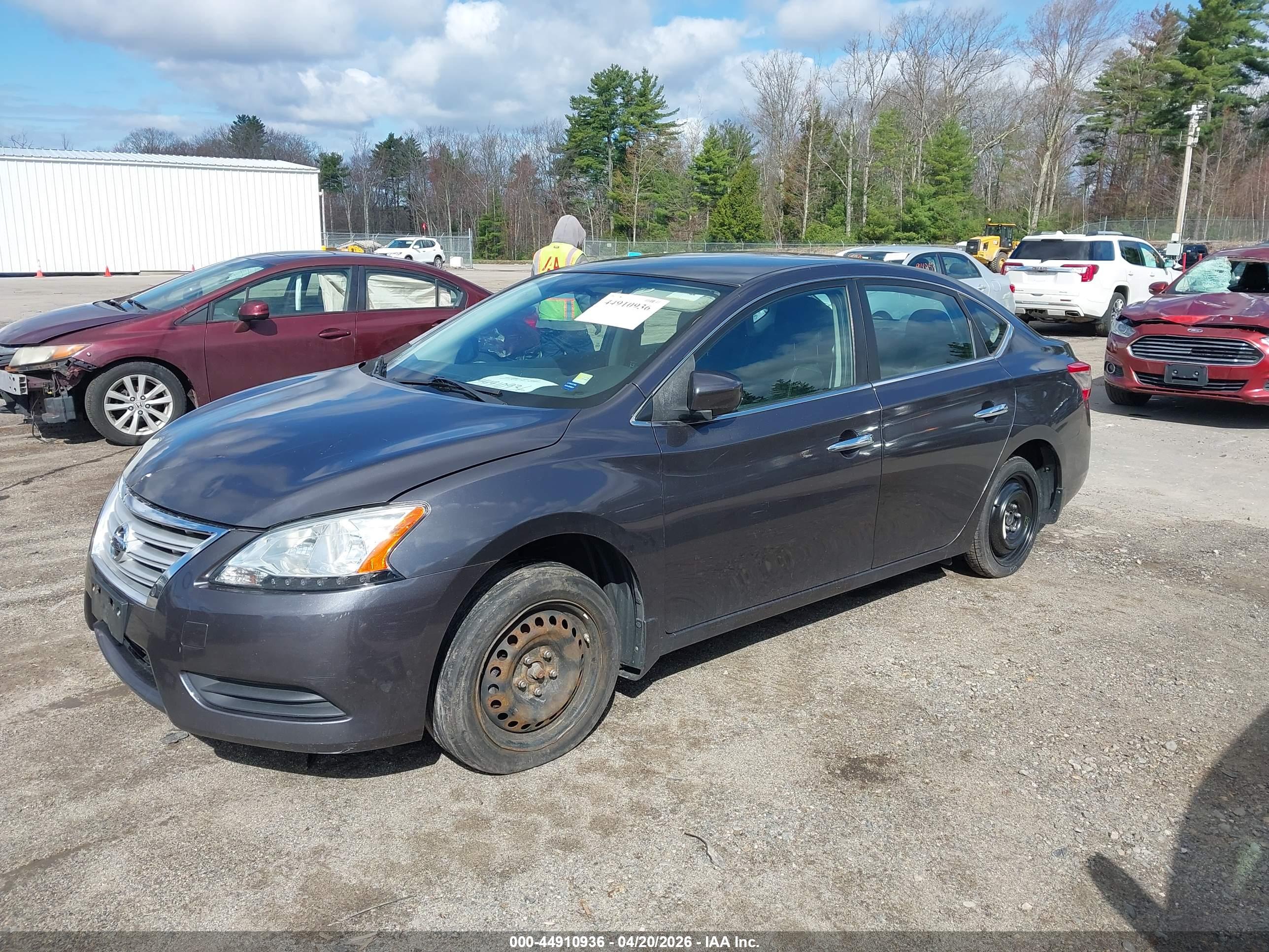 NISSAN SENTRA image 2