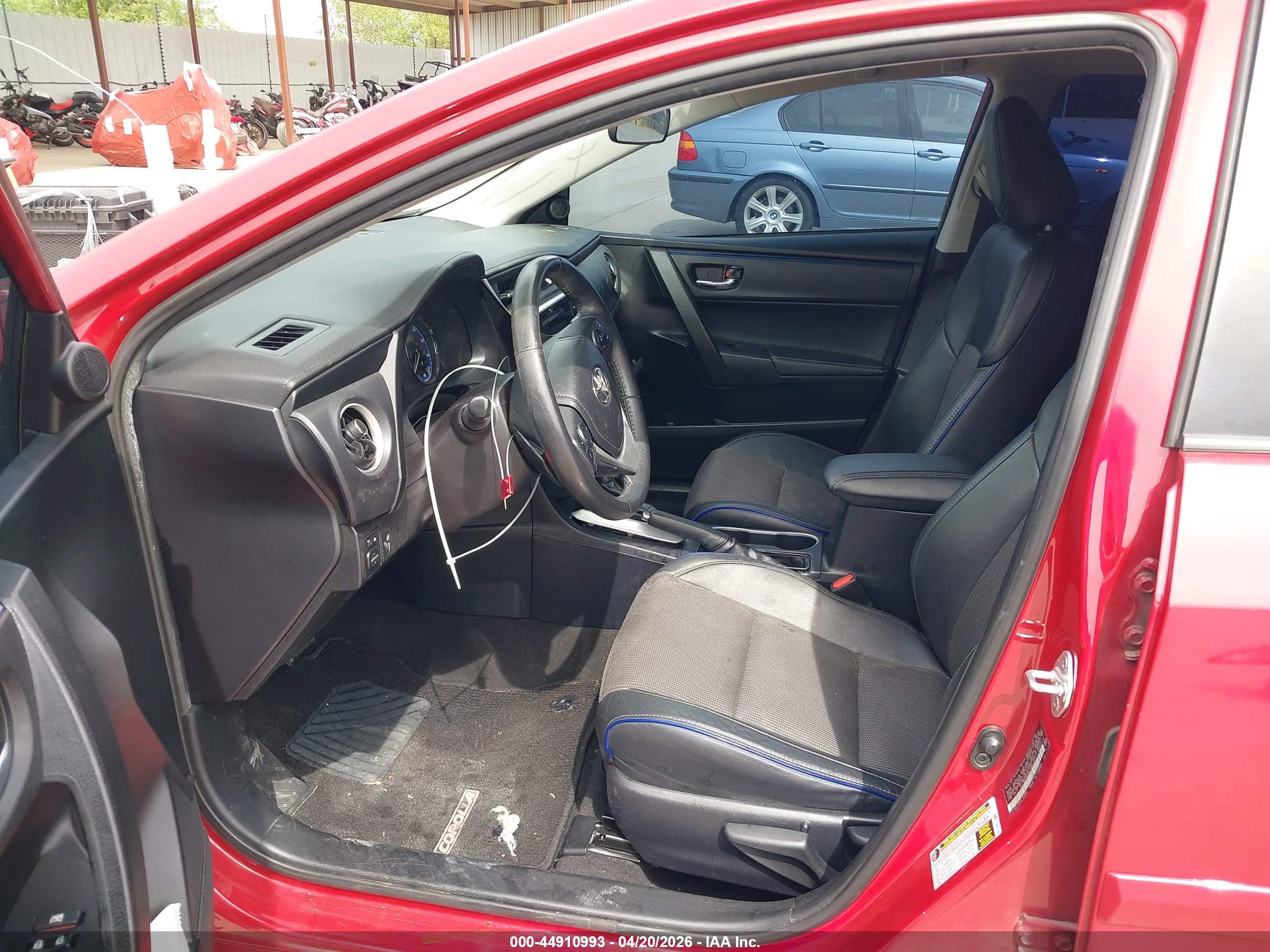 TOYOTA COROLLA image 5