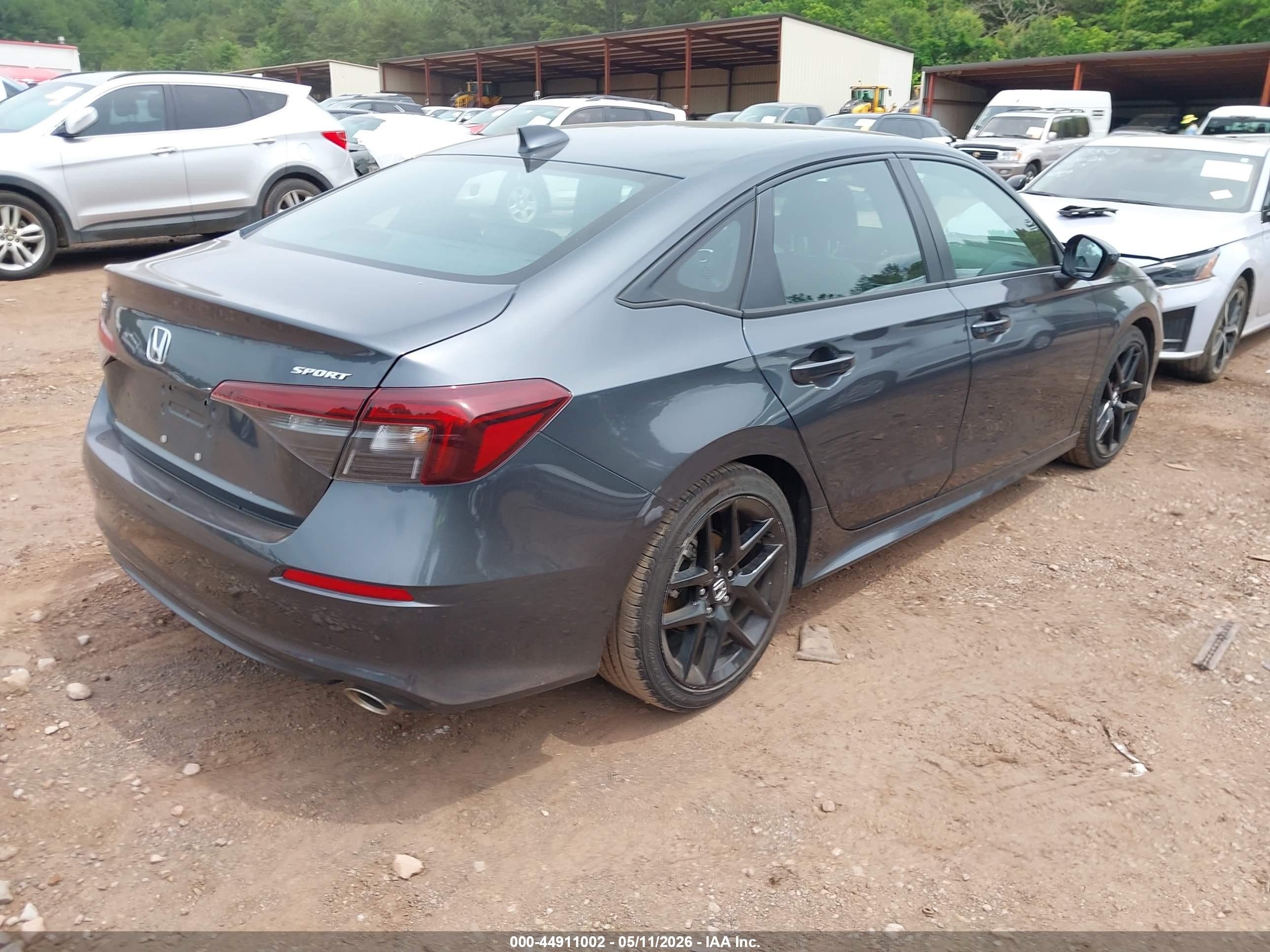 HONDA CIVIC image 4