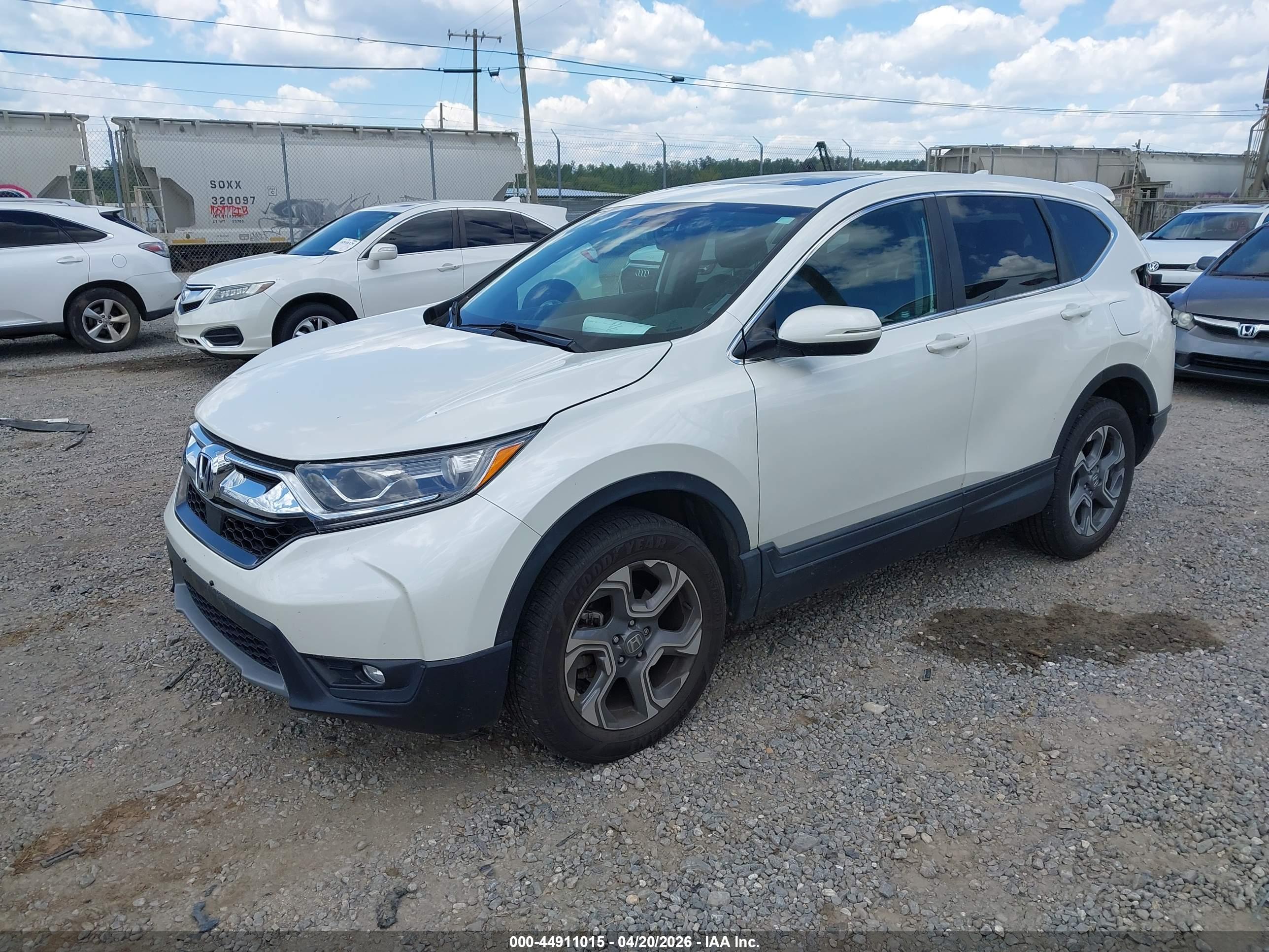 HONDA CR-V image 2