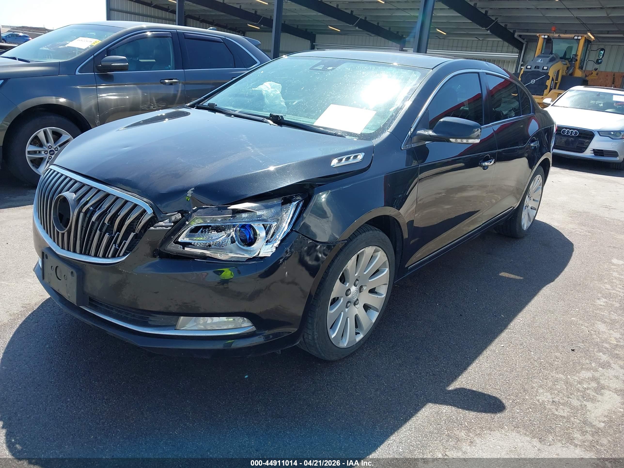 BUICK LACROSSE image 6