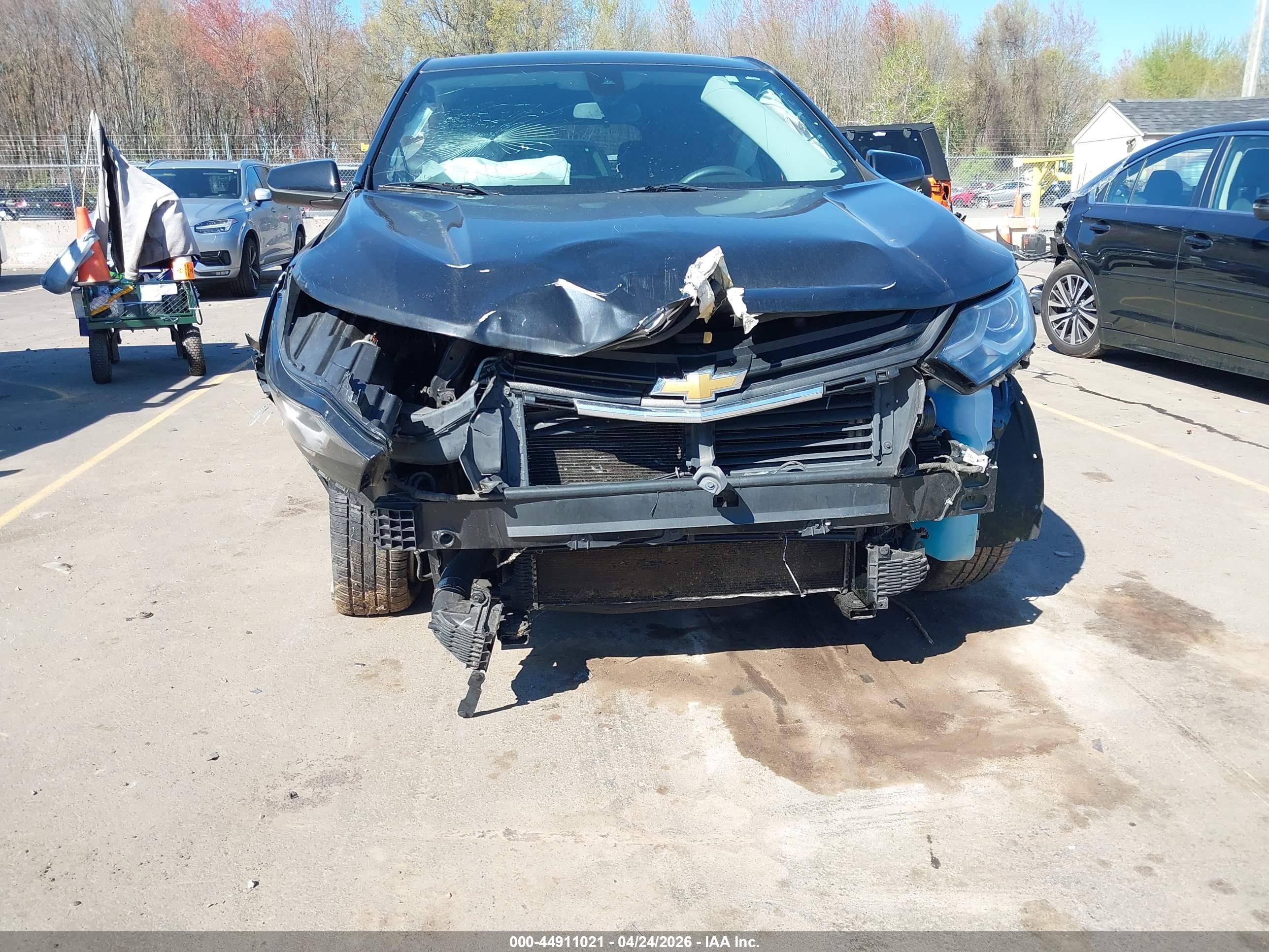 CHEVROLET EQUINOX image 6