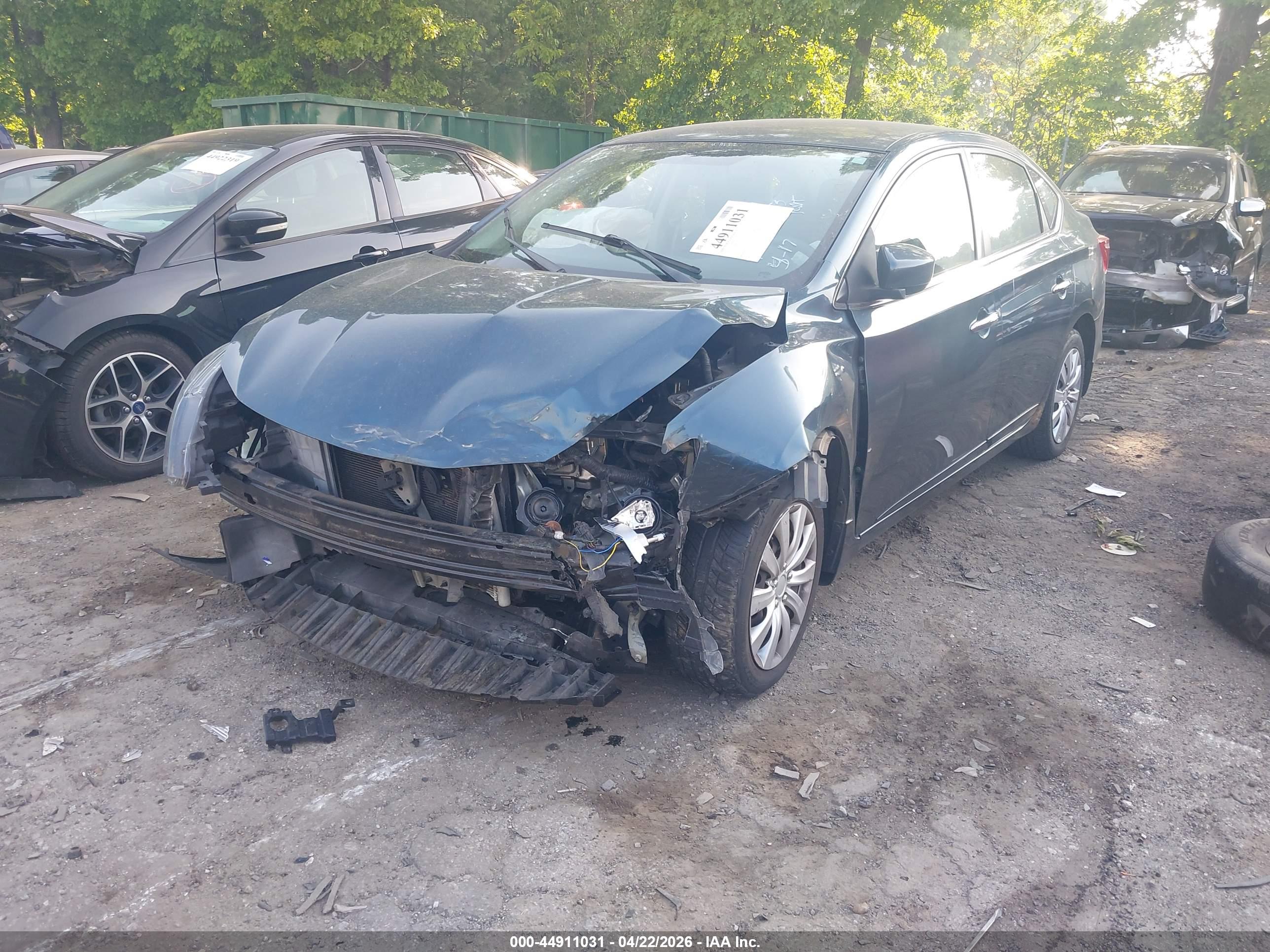 NISSAN SENTRA image 2