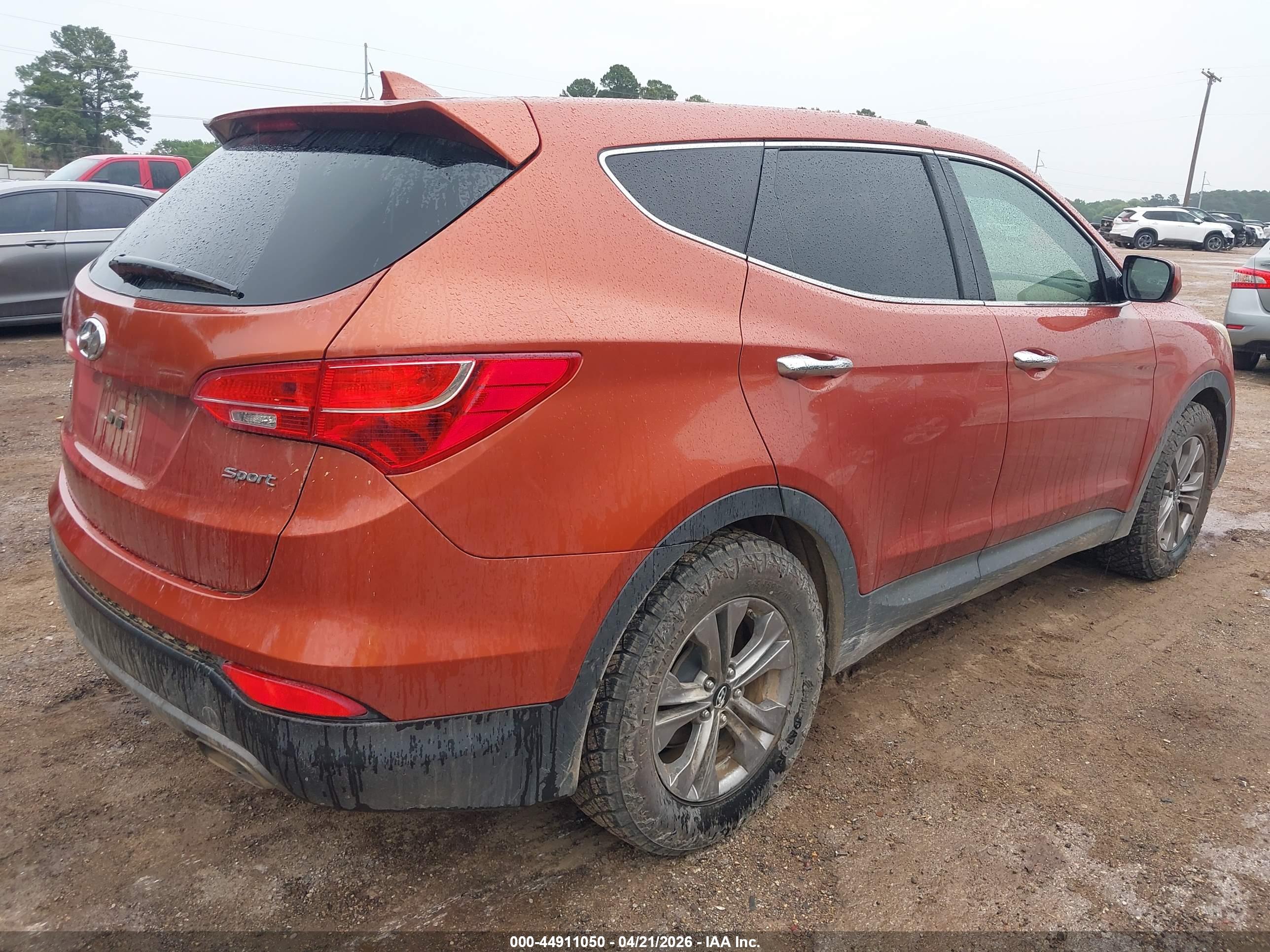 HYUNDAI SANTA image 4