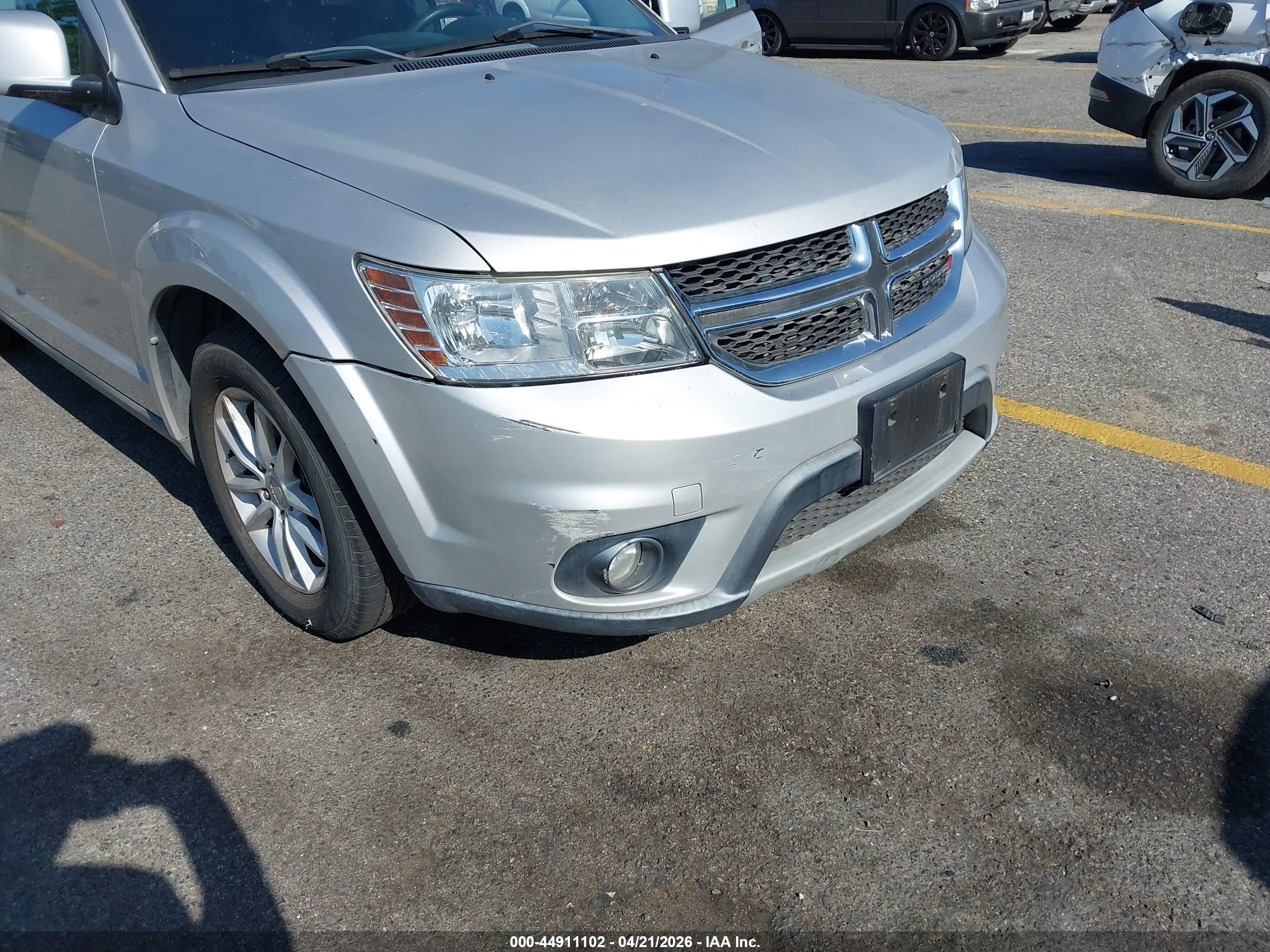 DODGE JOURNEY image 6