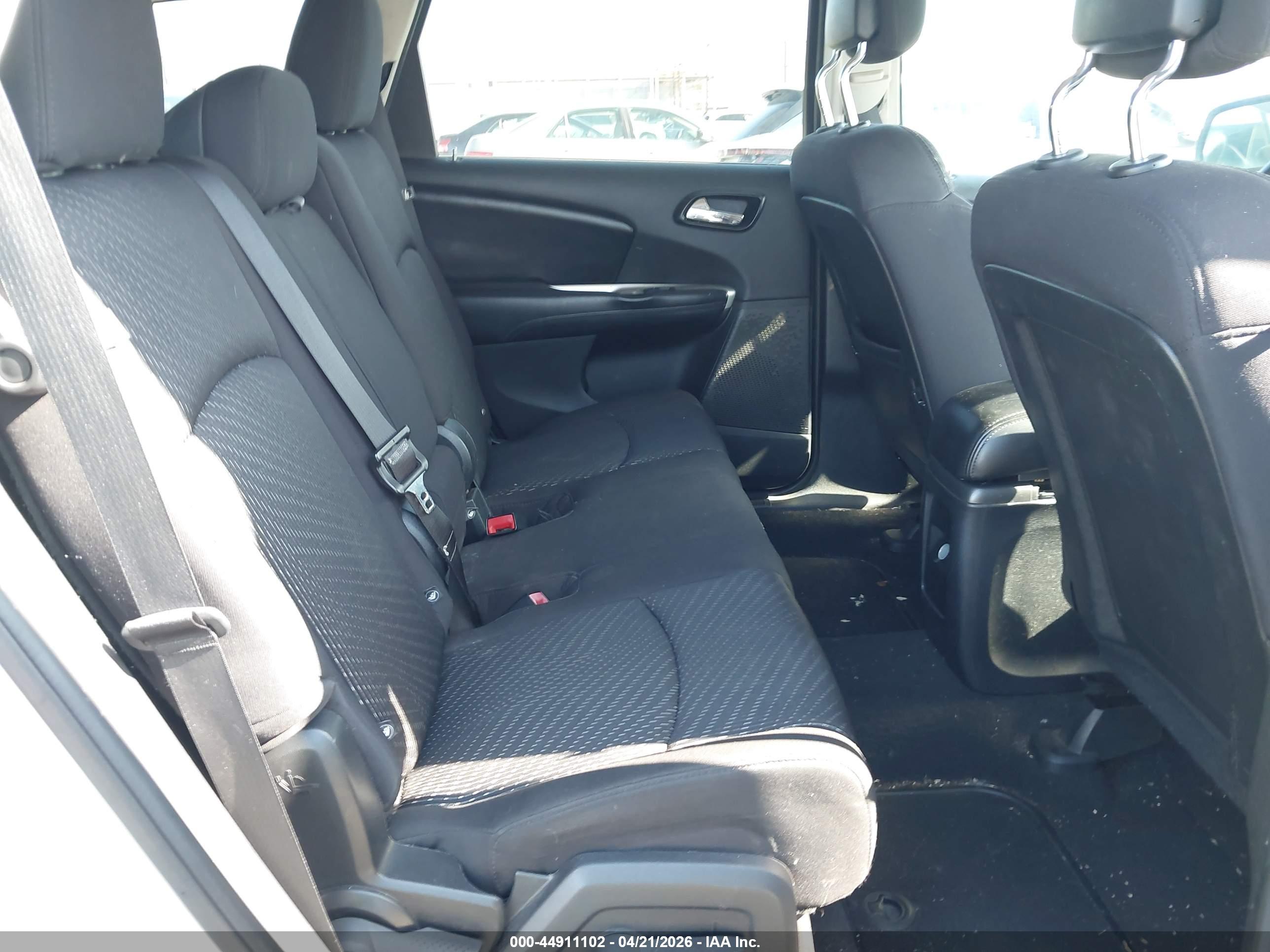 DODGE JOURNEY image 8