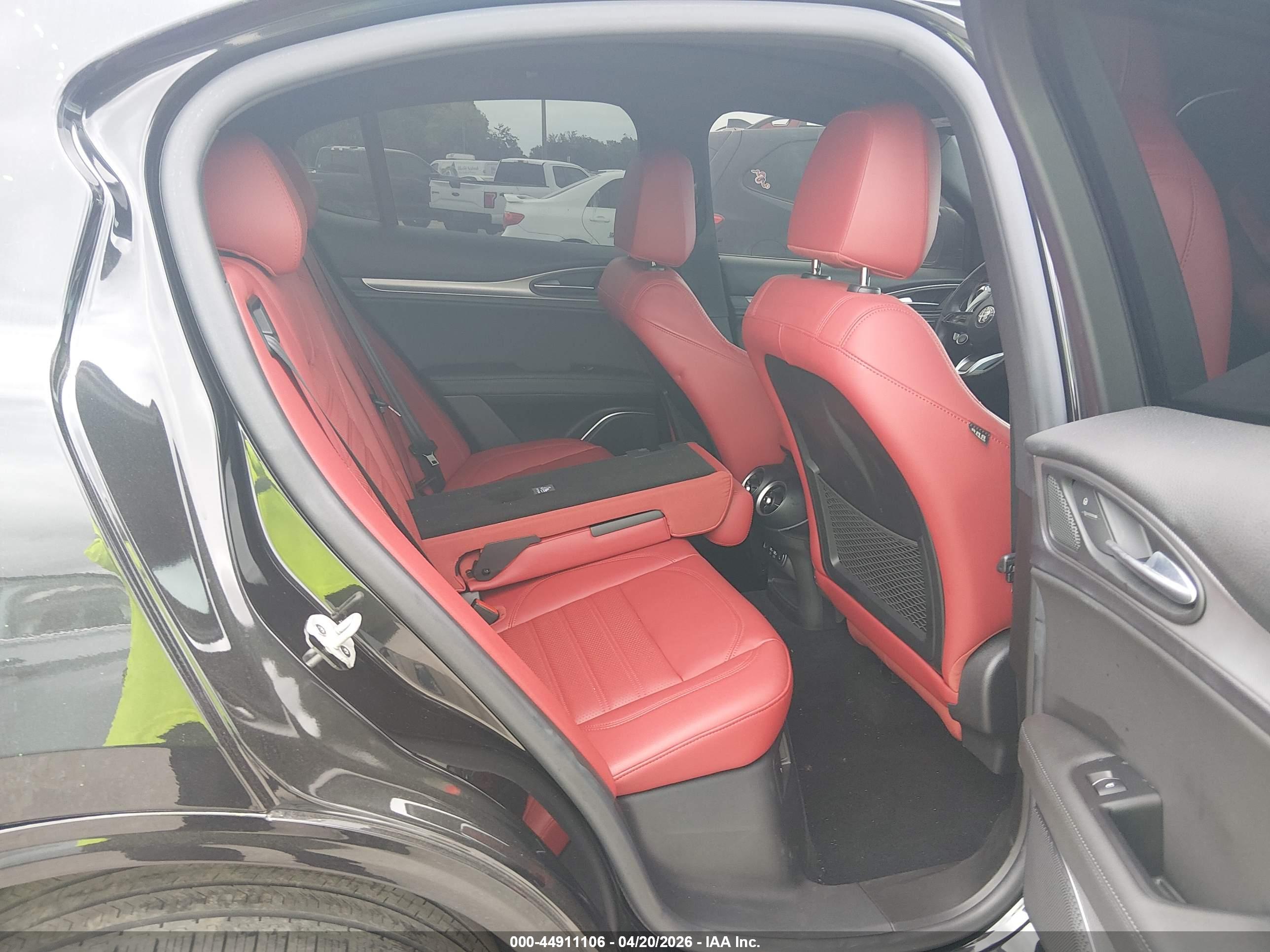 ALFA ROMEO image 8