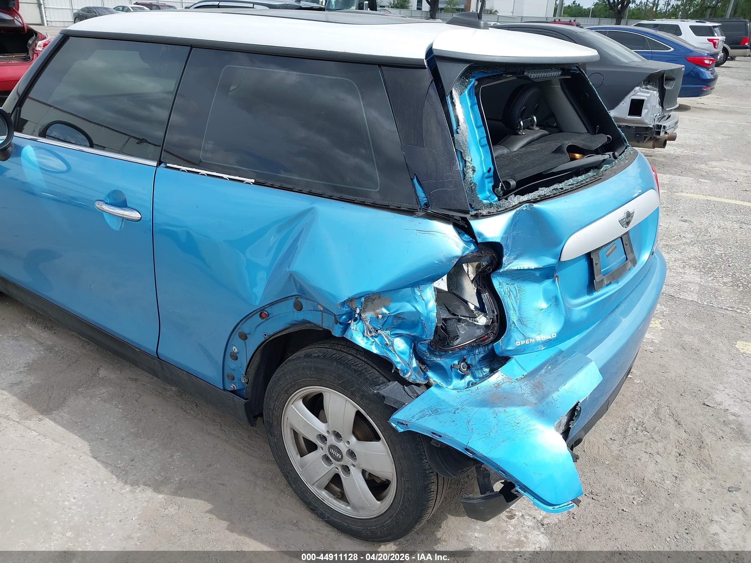 MINI HARDTOP image 6
