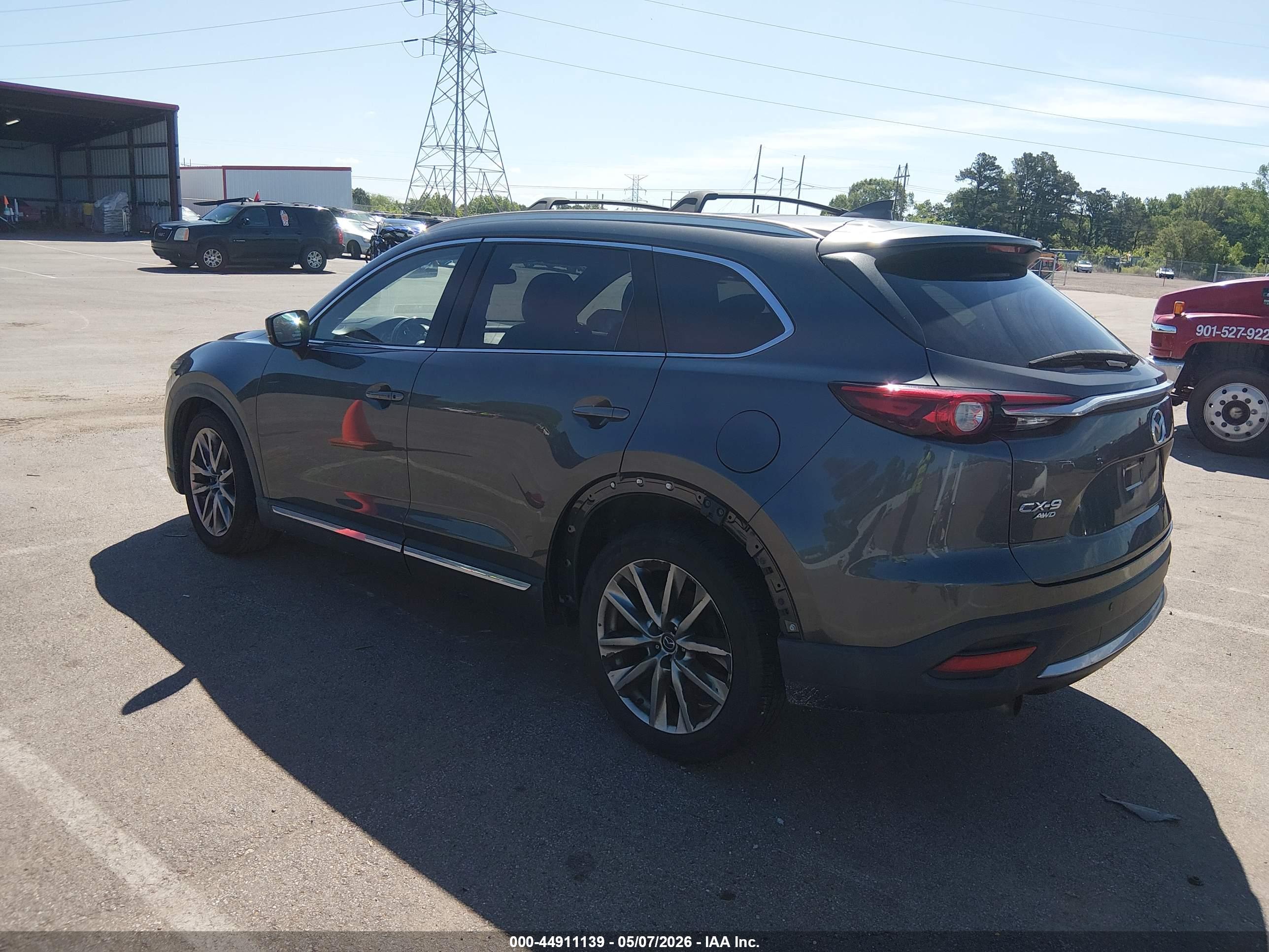 MAZDA CX-9 image 3