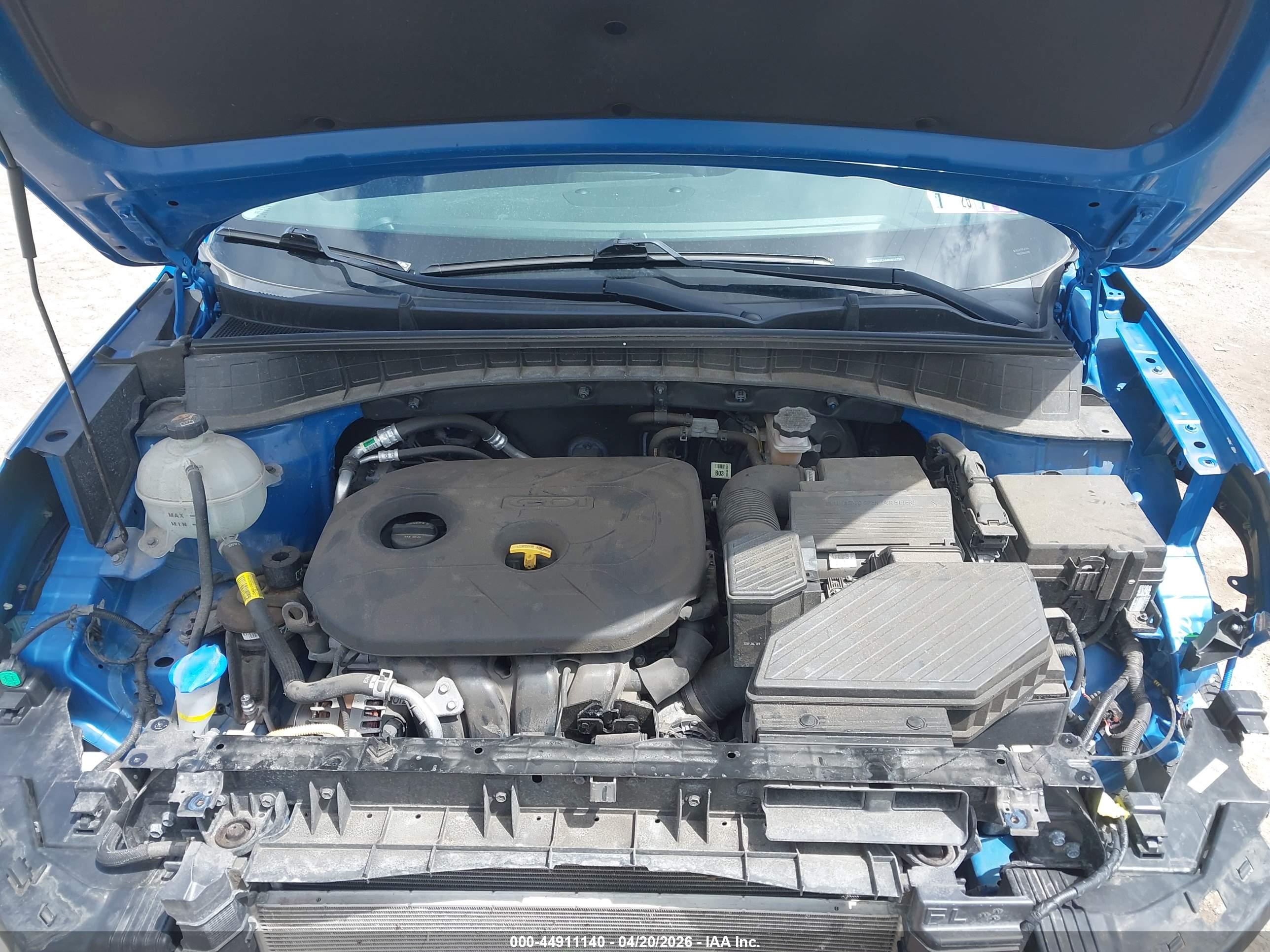 HYUNDAI TUCSON image 10