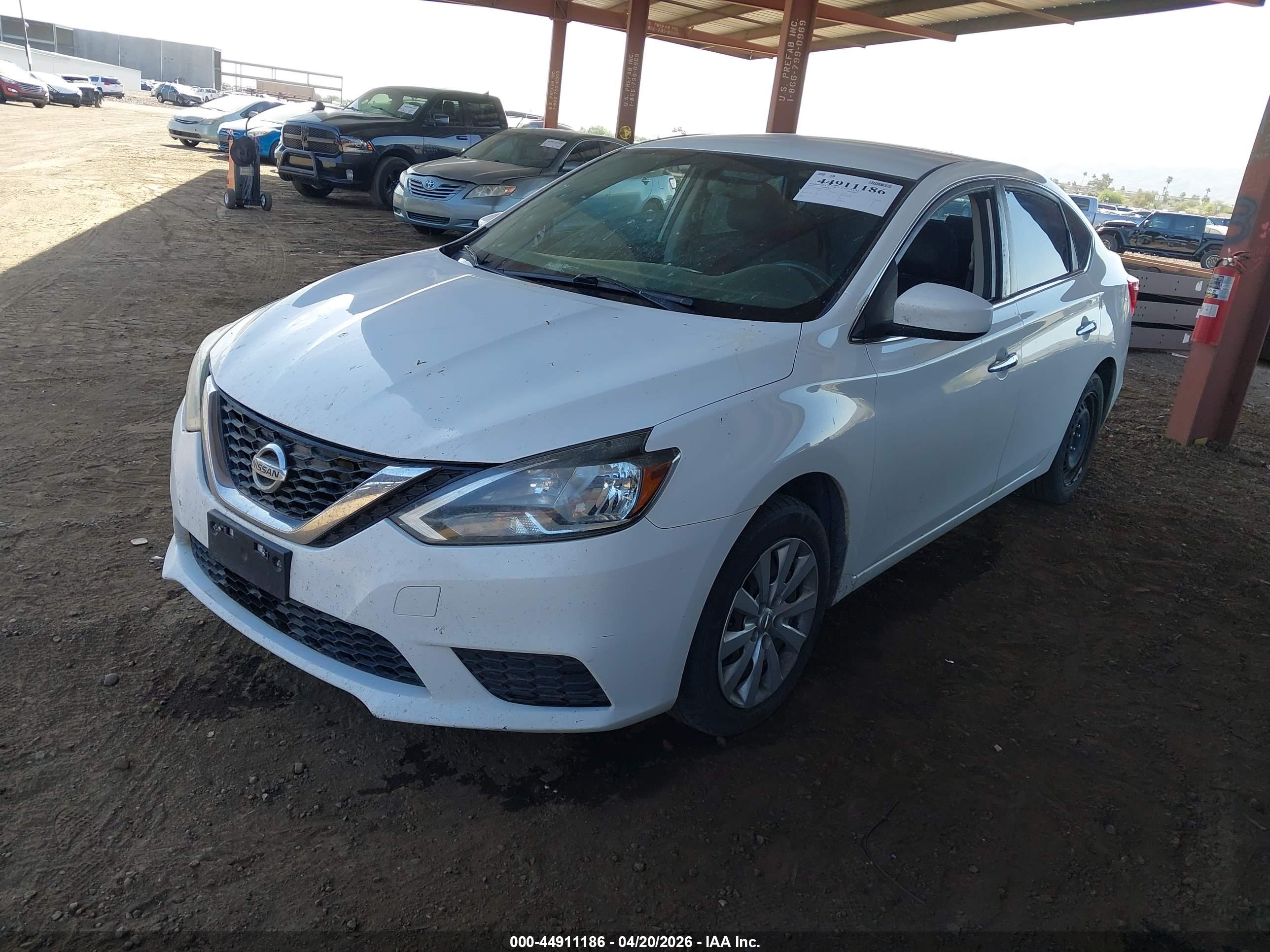 NISSAN SENTRA image 2