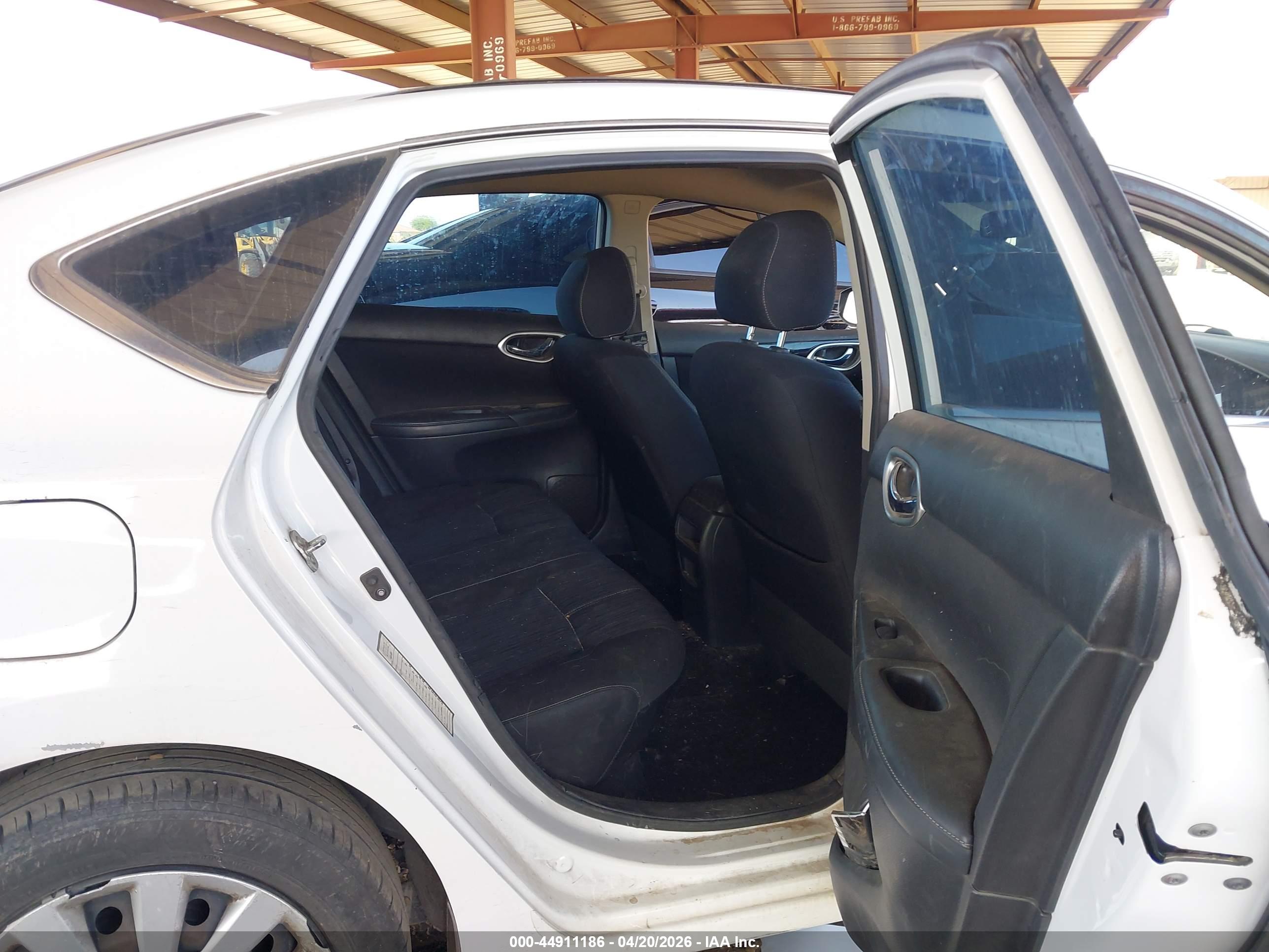 NISSAN SENTRA image 8