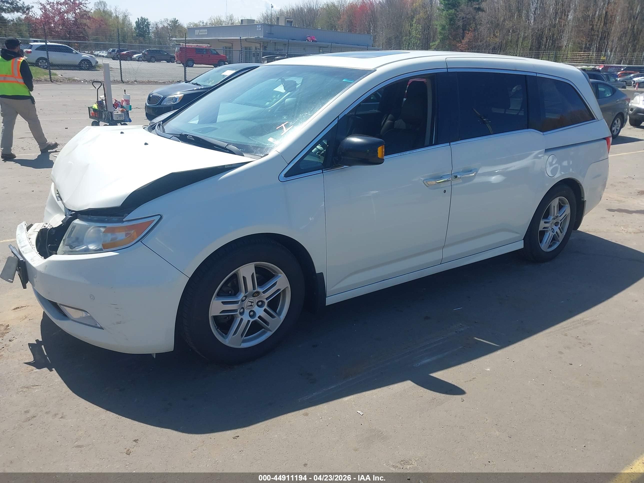 HONDA ODYSSEY image 2