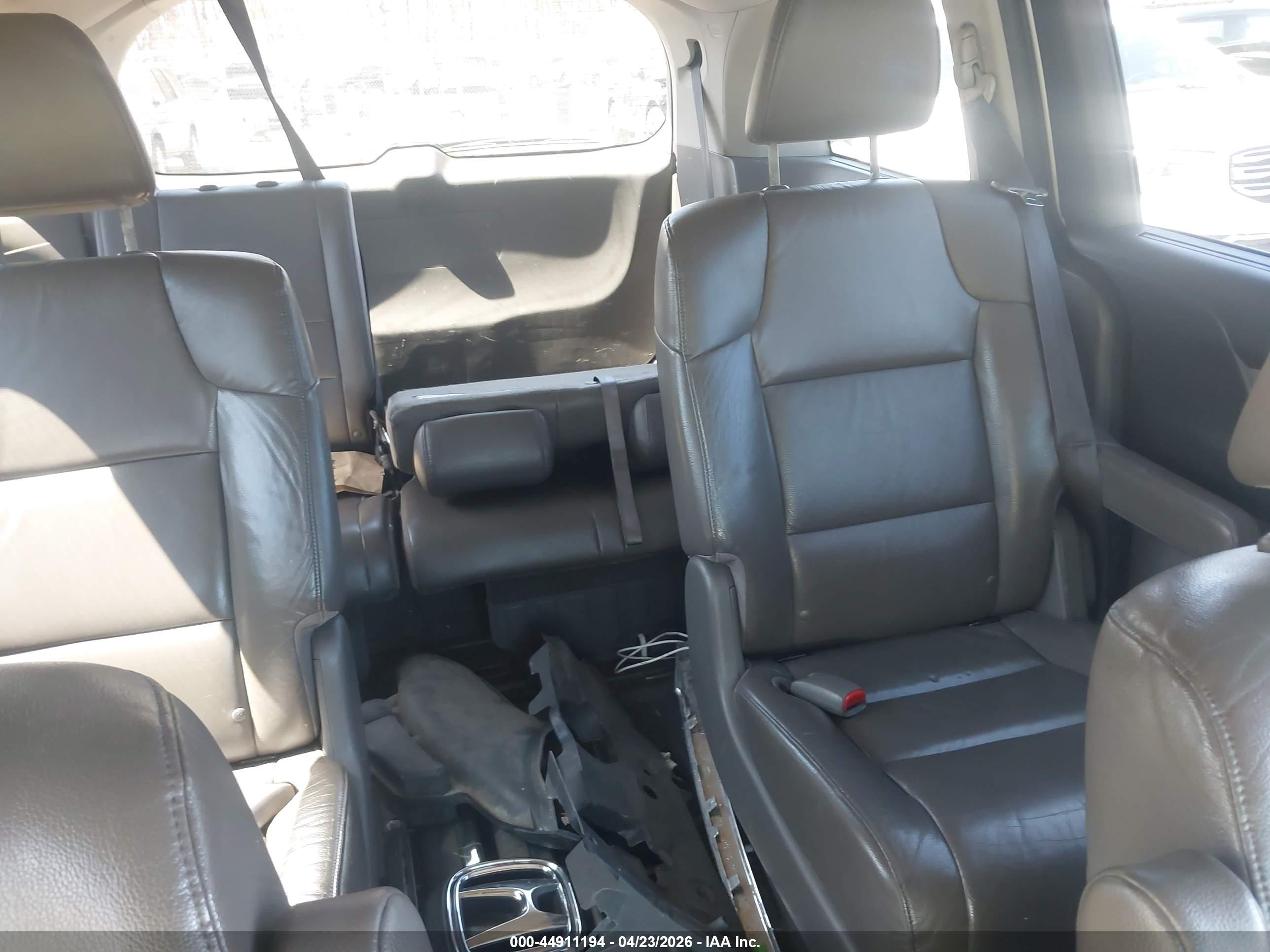 HONDA ODYSSEY image 8