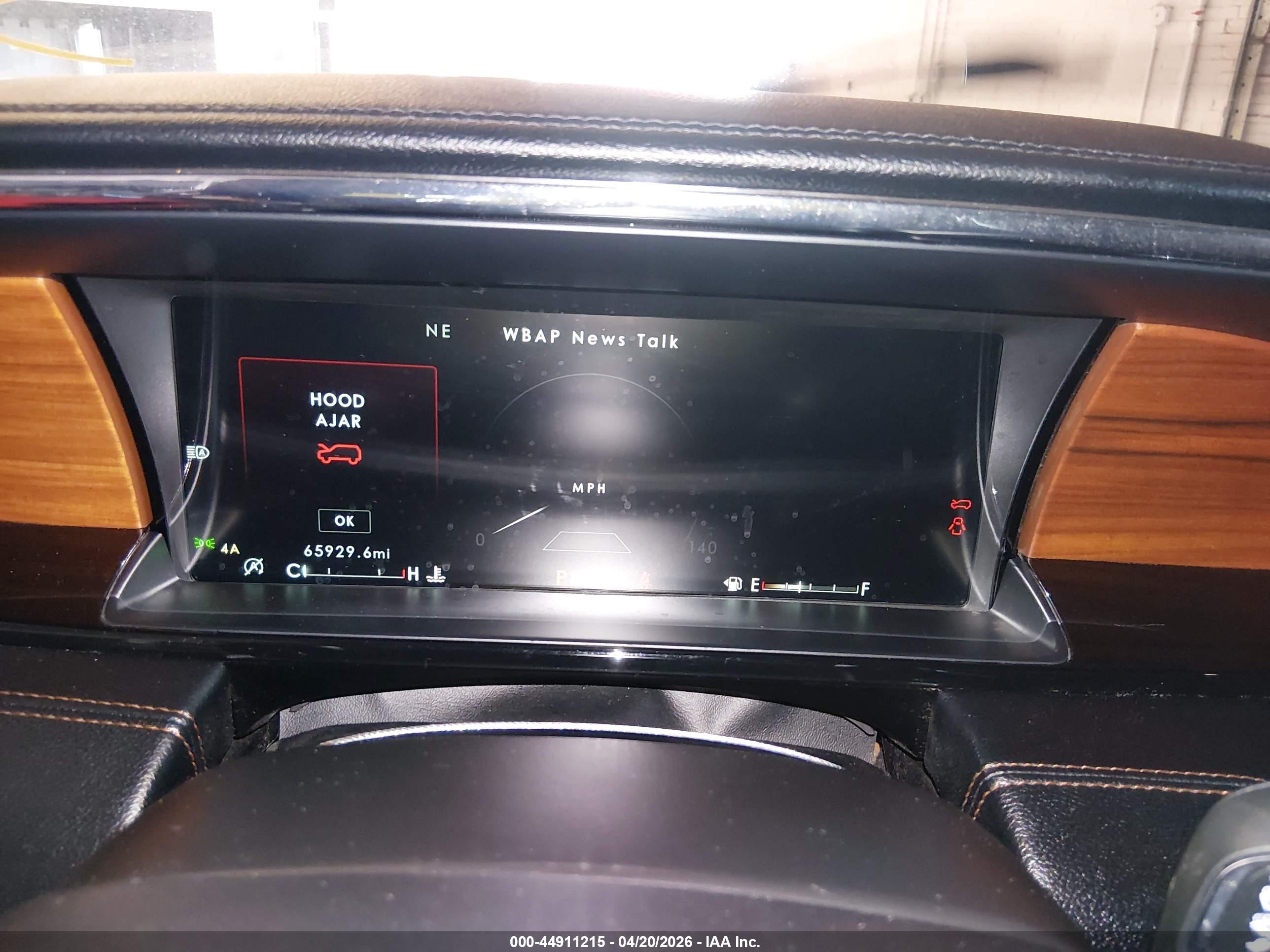LINCOLN NAVIGATOR image 7