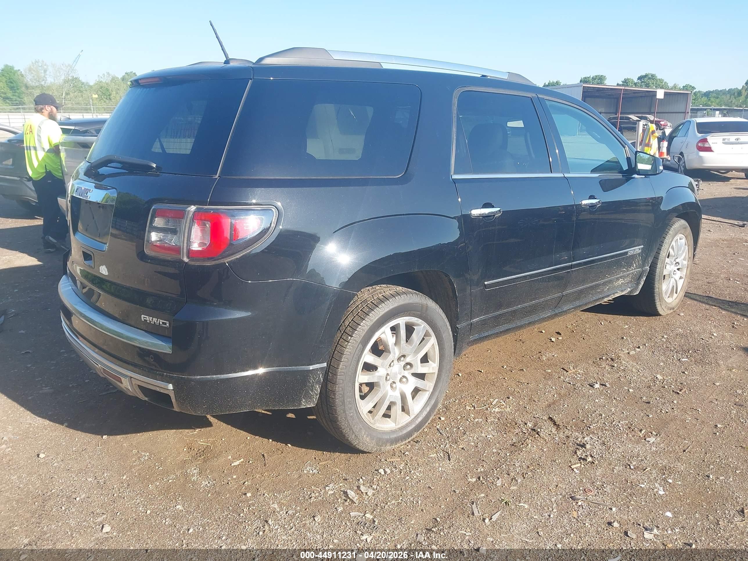 GMC ACADIA image 4
