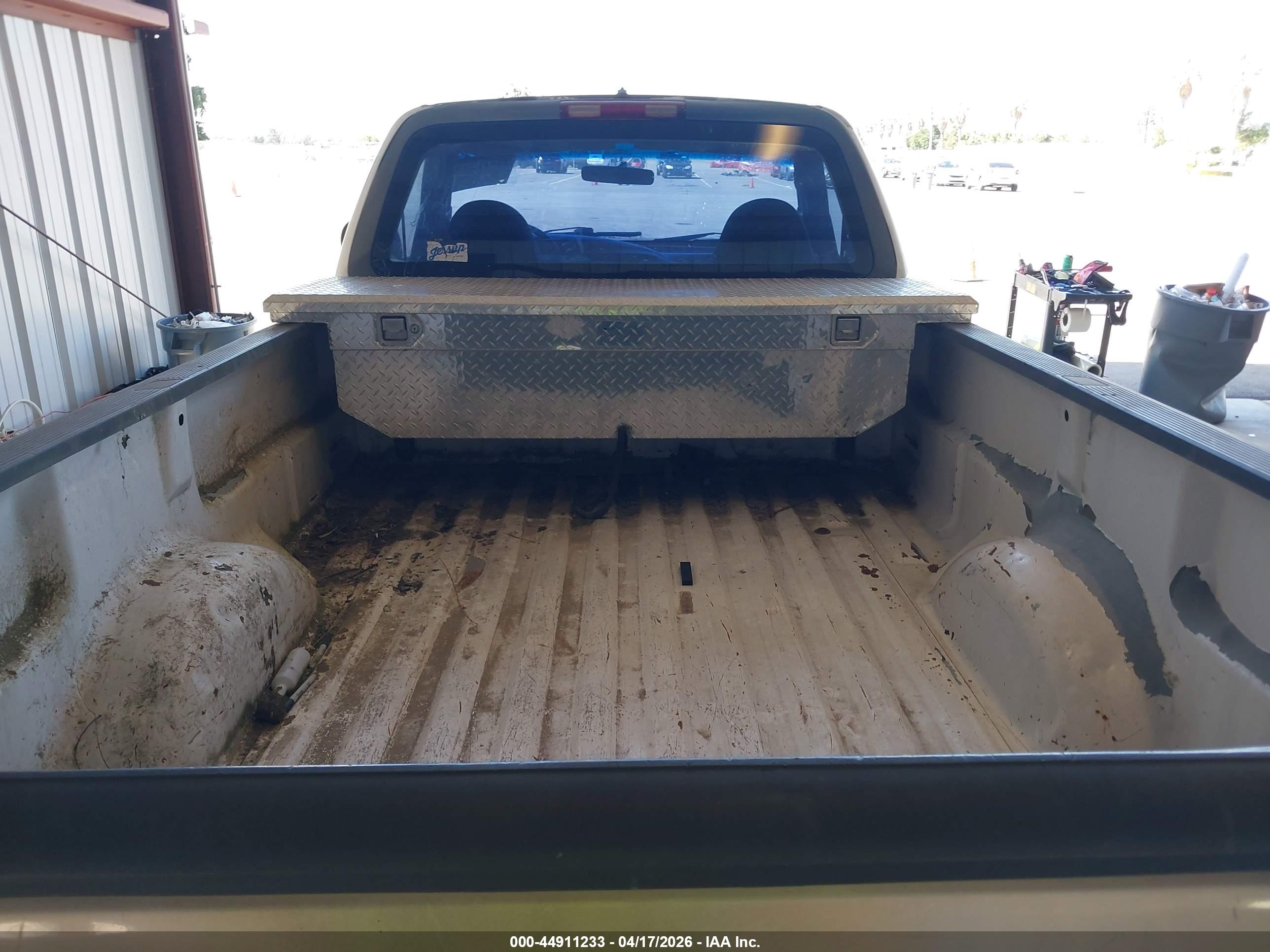 FORD F-150 image 8