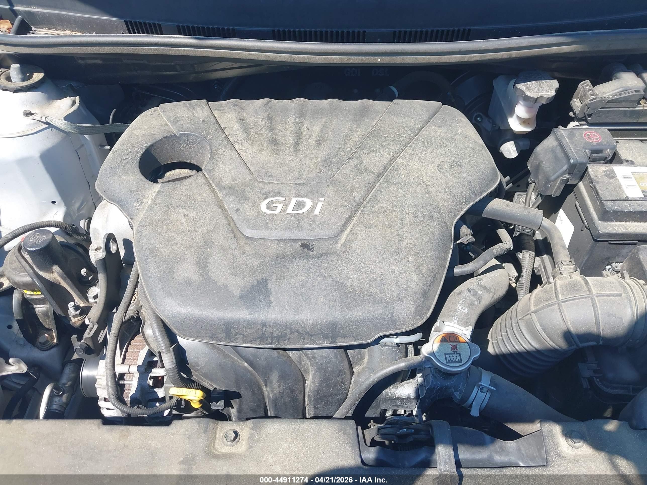 HYUNDAI ACCENT image 10