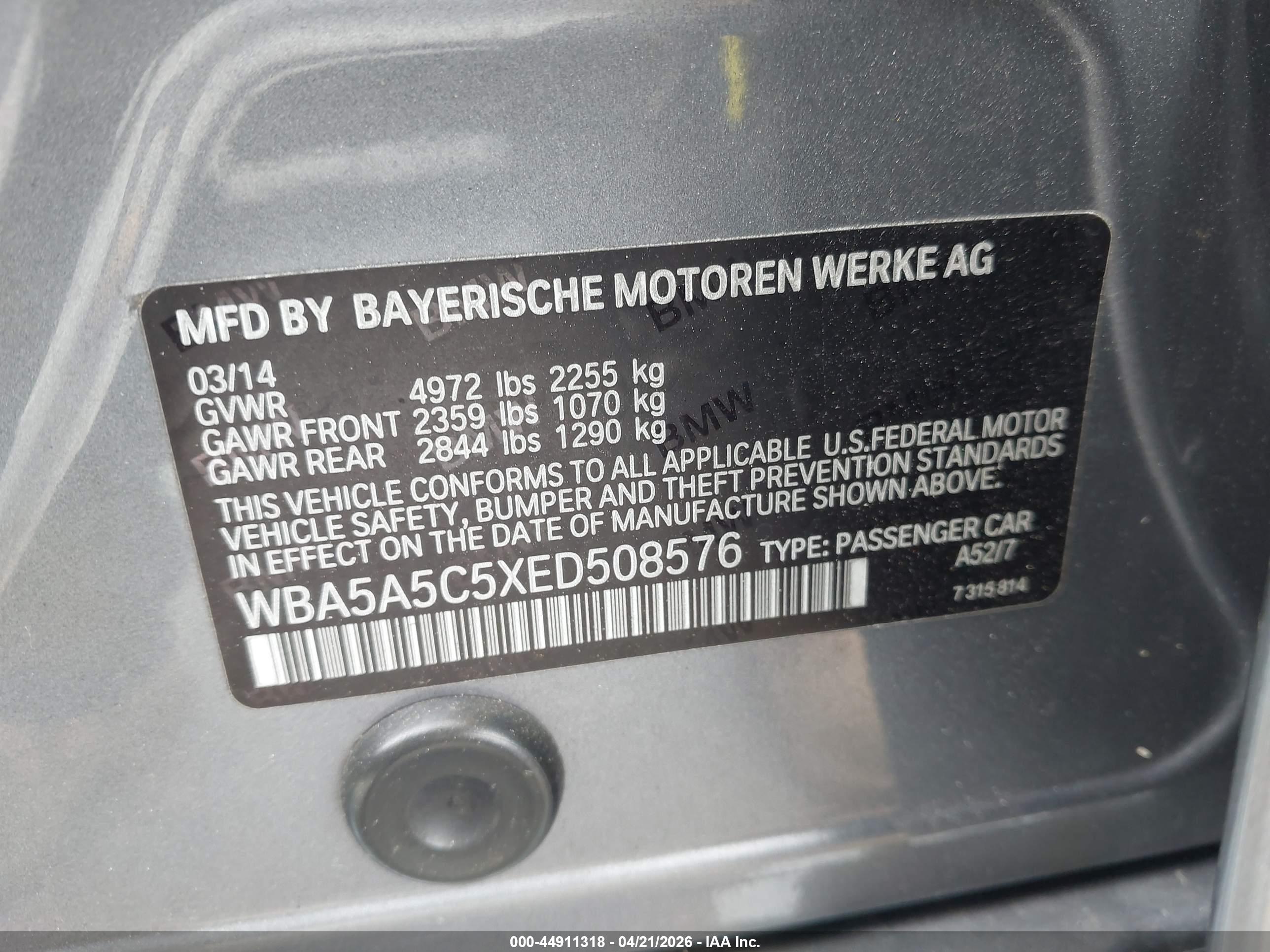 BMW 528I image 9
