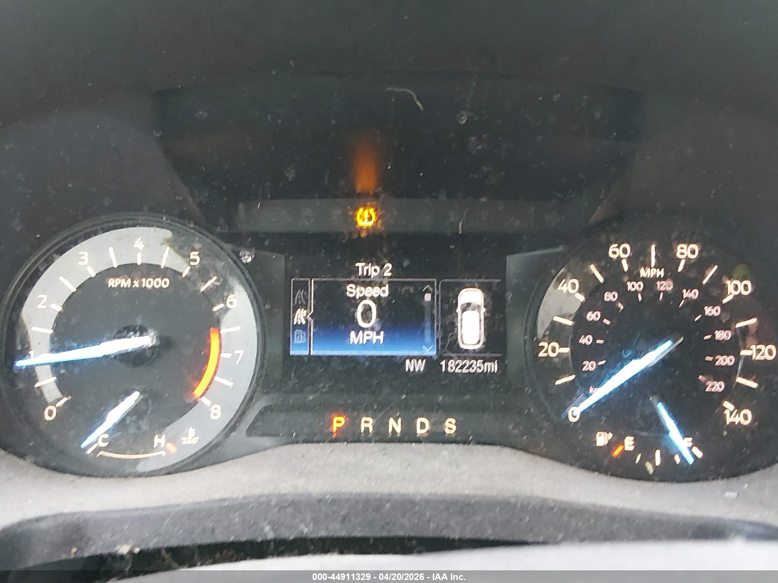 FORD EXPLORER image 7